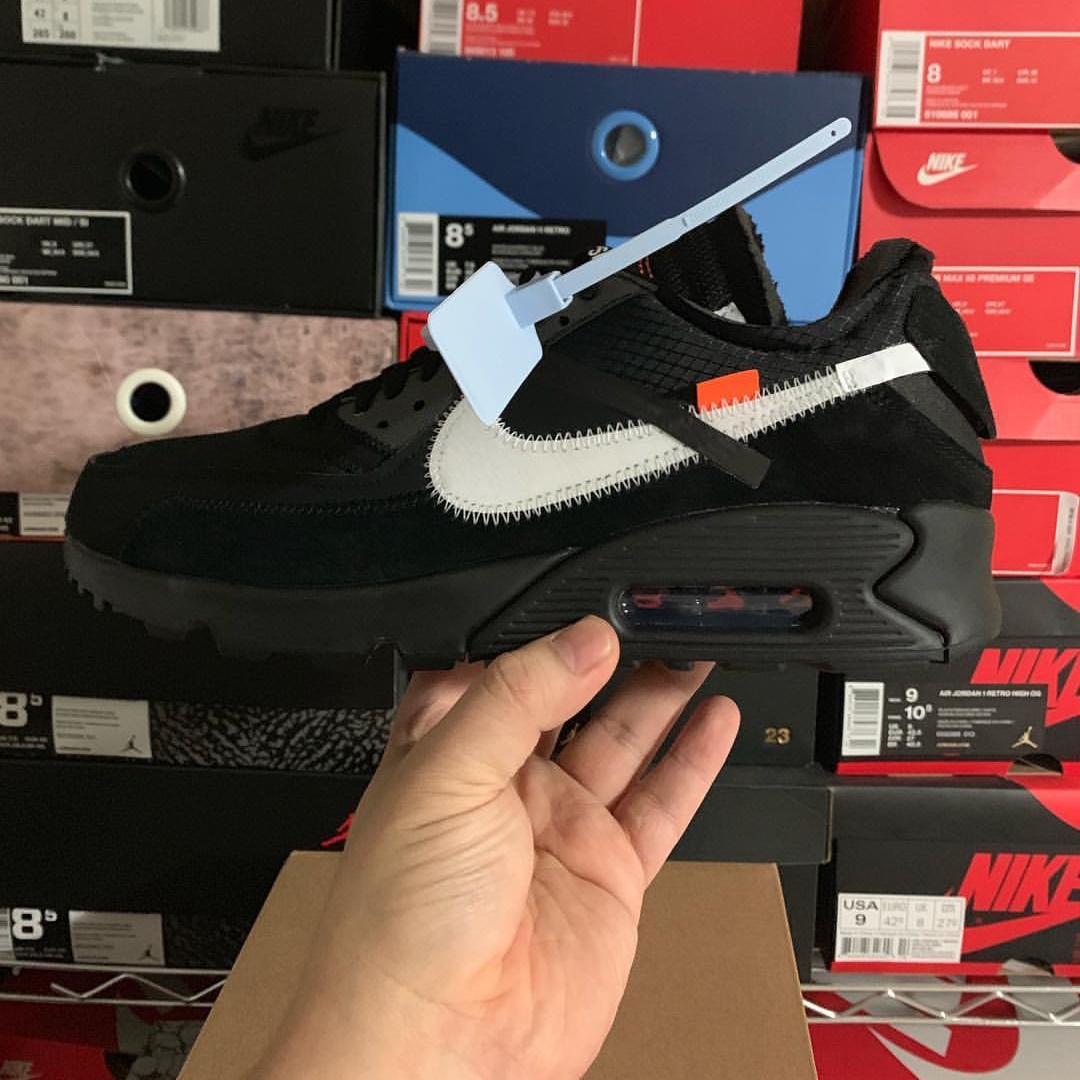 Nike x Off-White Air Max 90 V2 Black White 착용 스타일