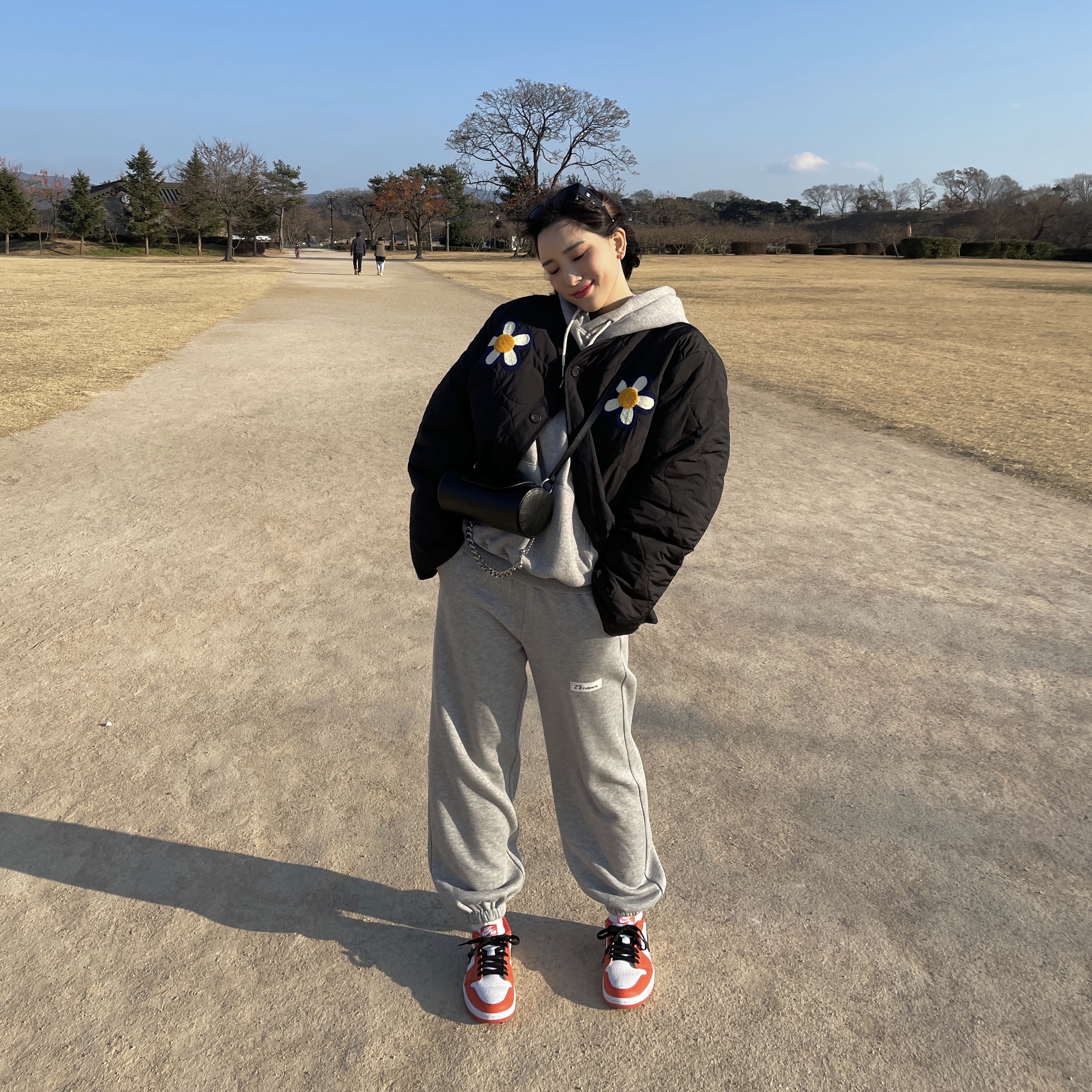 Jordan 1 Low OG Starfish, (W) Jordan 1 Low OG Starfish 착용 스타일 - 1