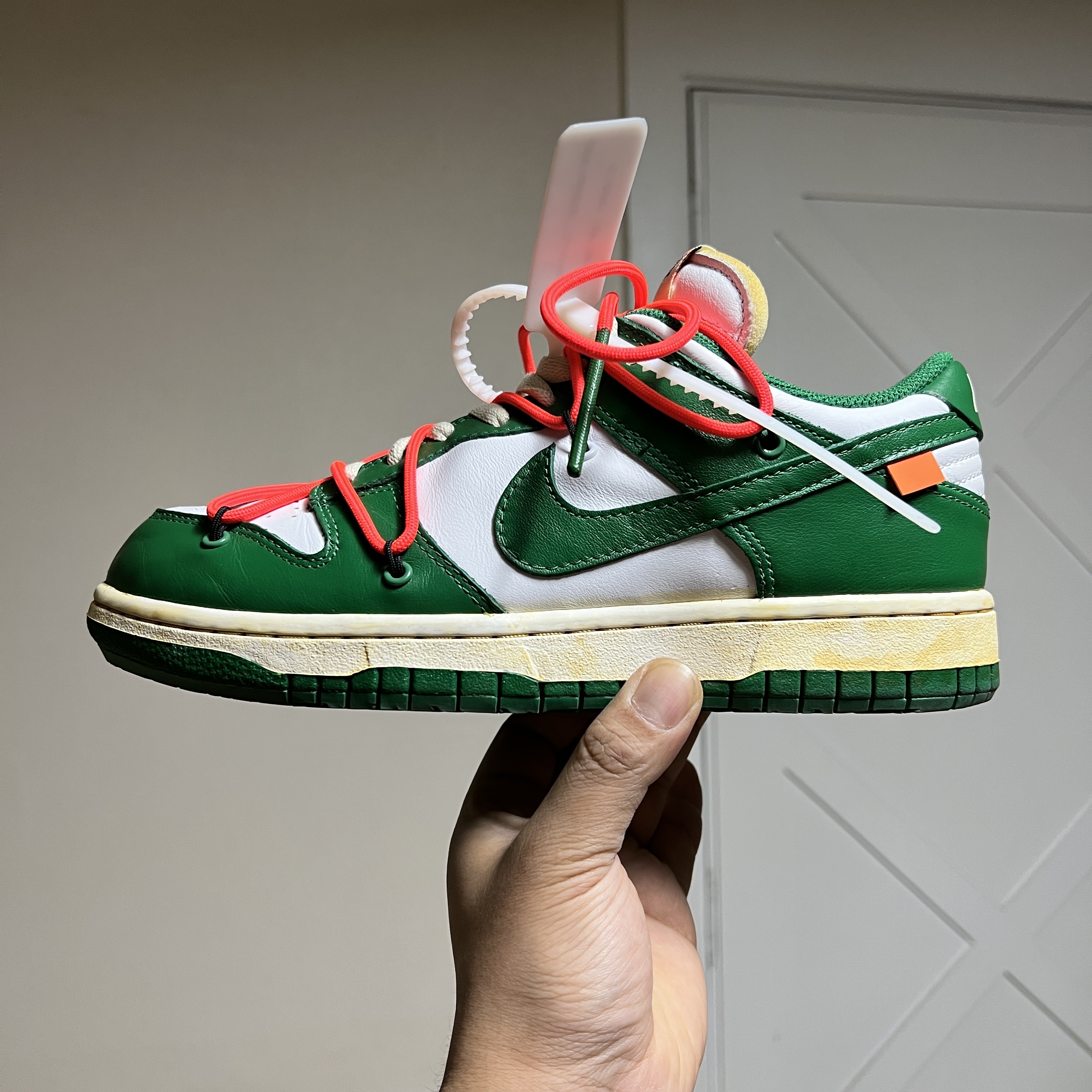 Nike x Off-White Dunk Low Pine Green 착용 스타일 - 5