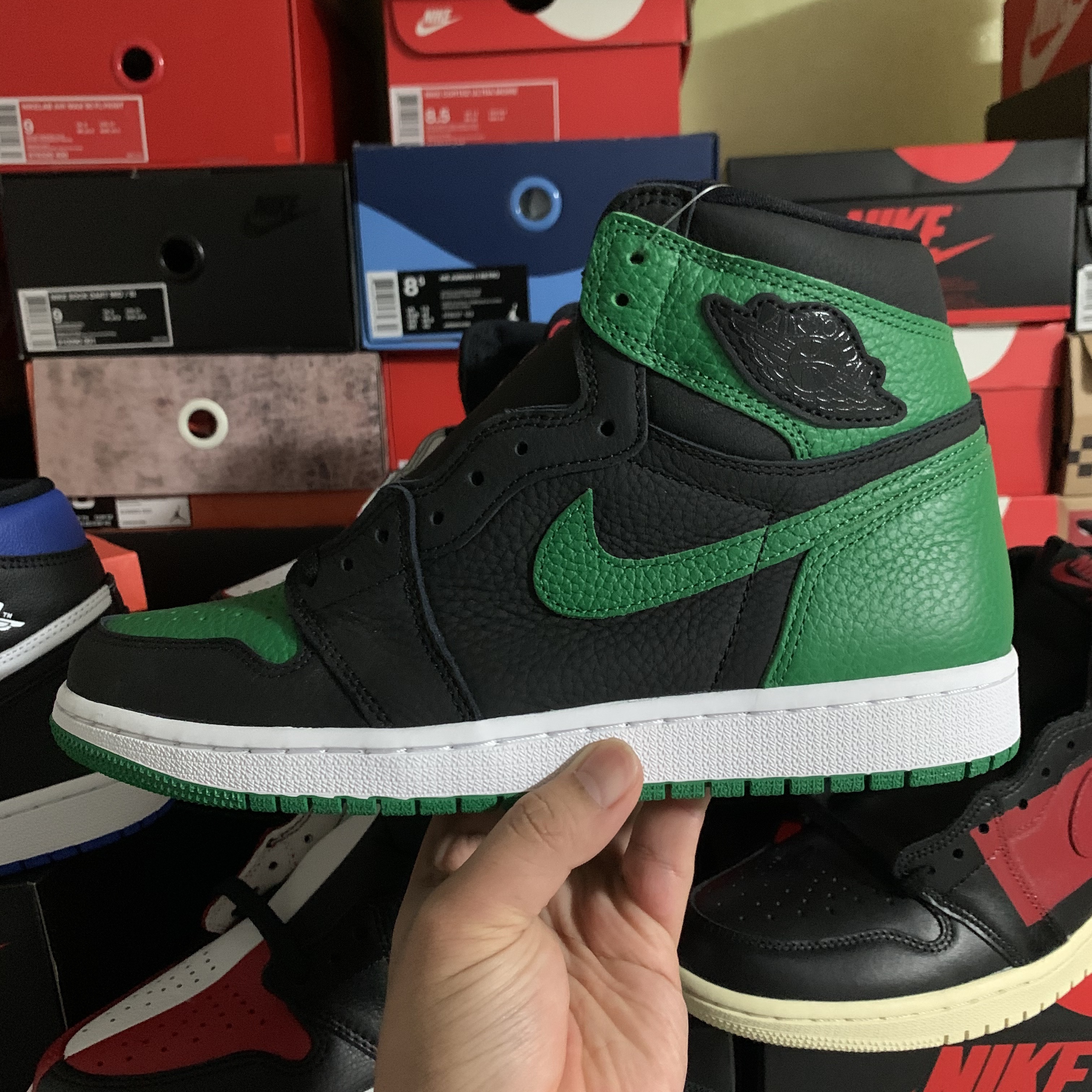 Jordan 1 Retro High OG Pine Green Black 착용 스타일