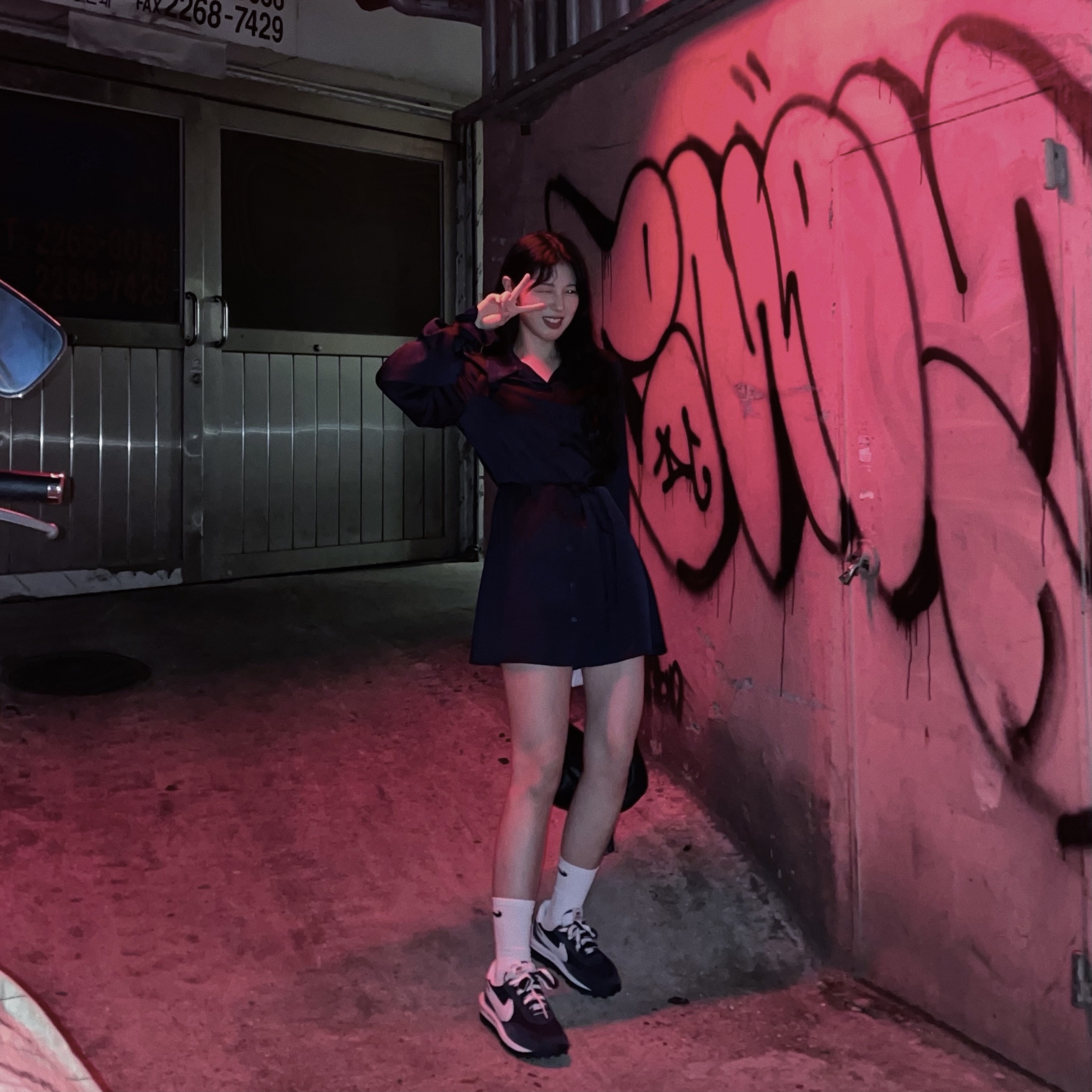 Nike x Sacai x Fragment LDWaffle Blackened Blue 착용 스타일