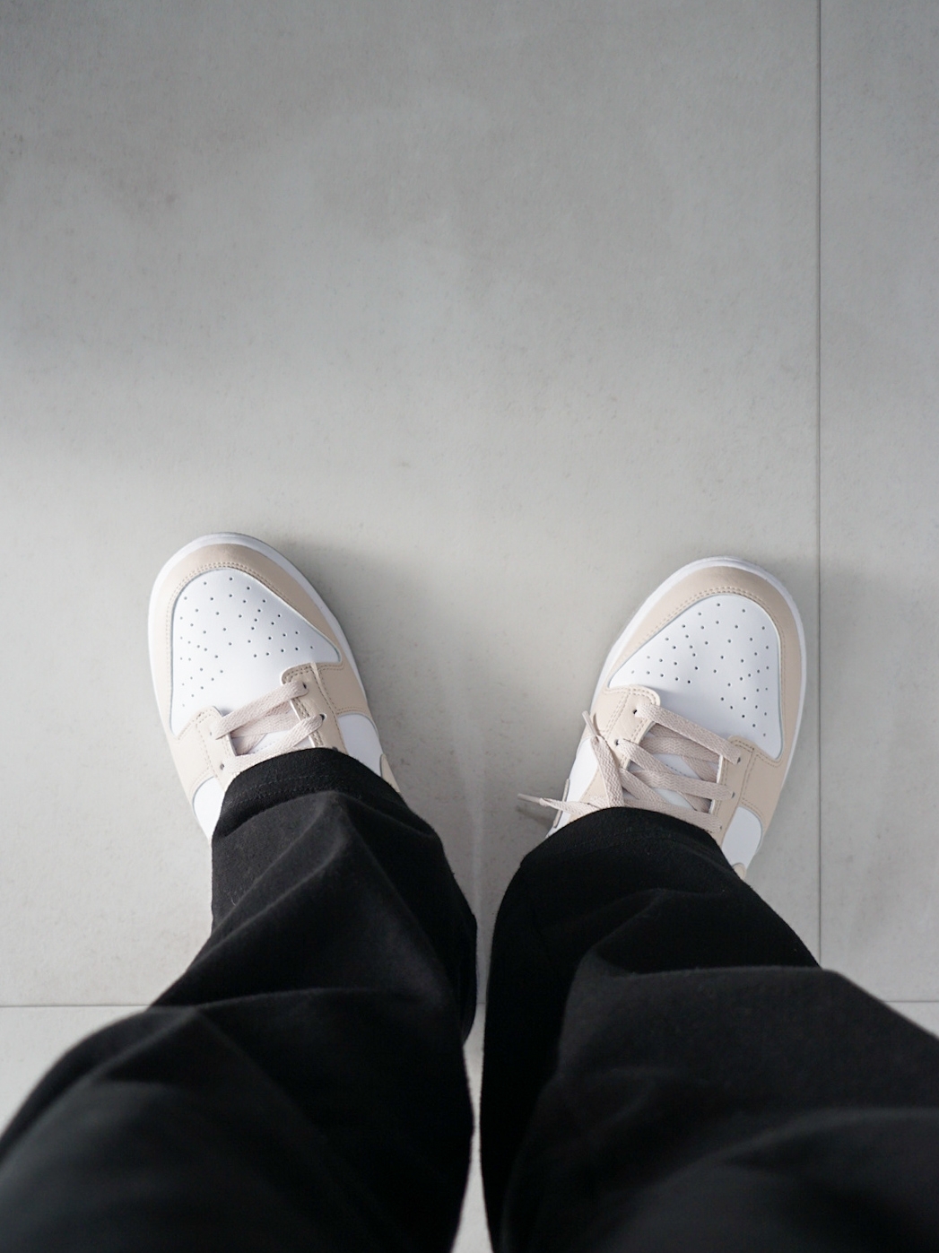 (W) Nike Dunk Low Next Nature Light Orewood Brown 착용 스타일 - 2