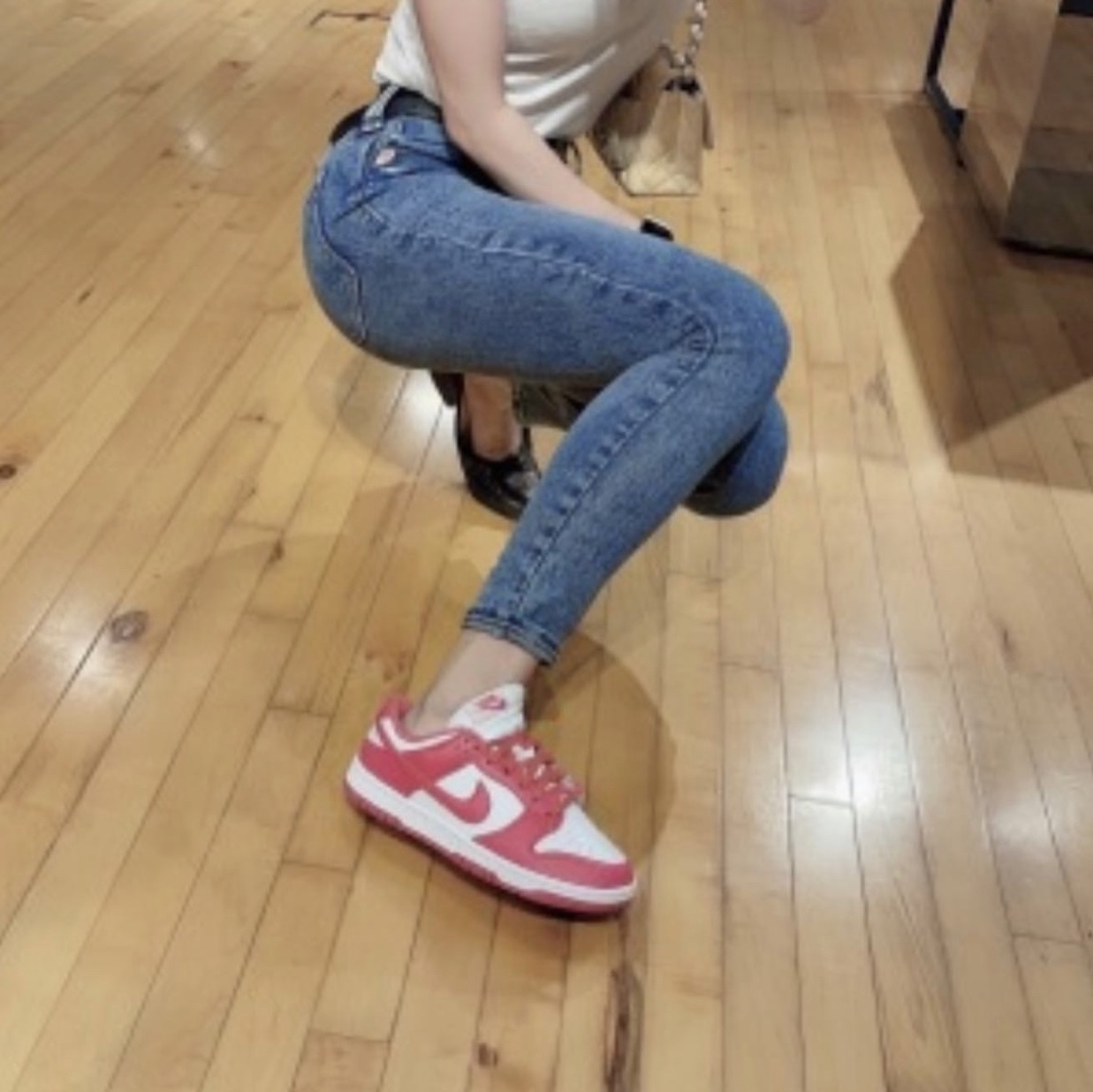 (W) Nike Dunk Low Archeo Pink 착용 스타일 - 4