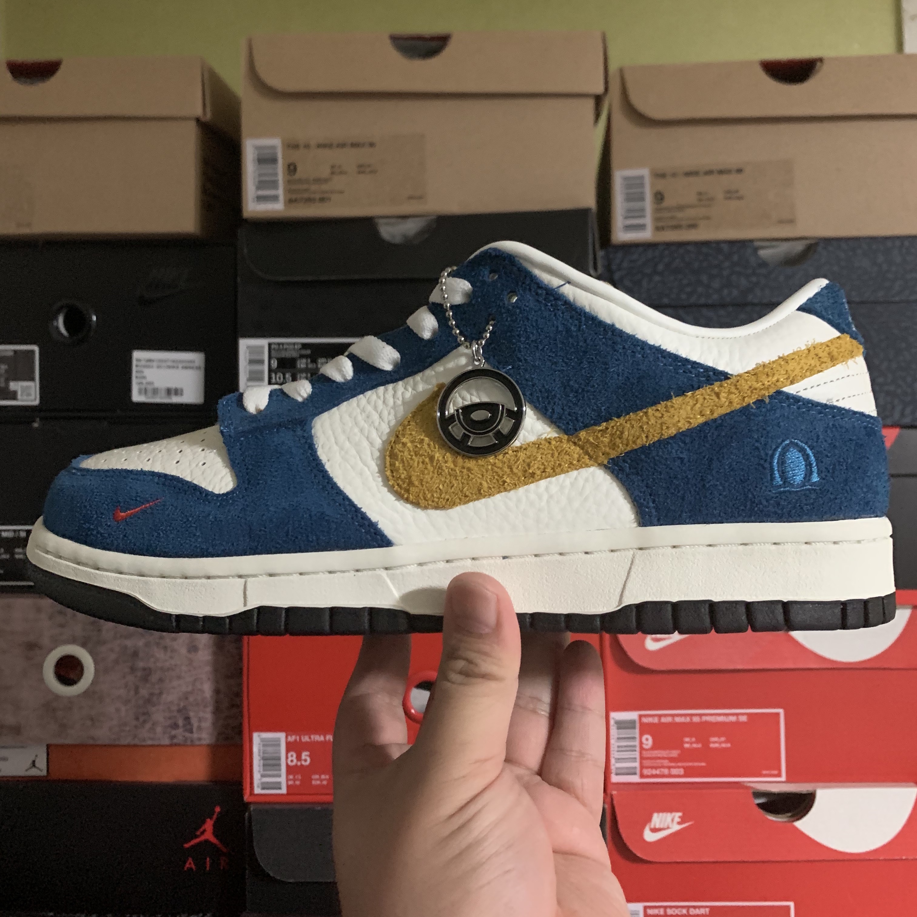 Nike x Kasina Dunk Low 80's Bus 착용 스타일