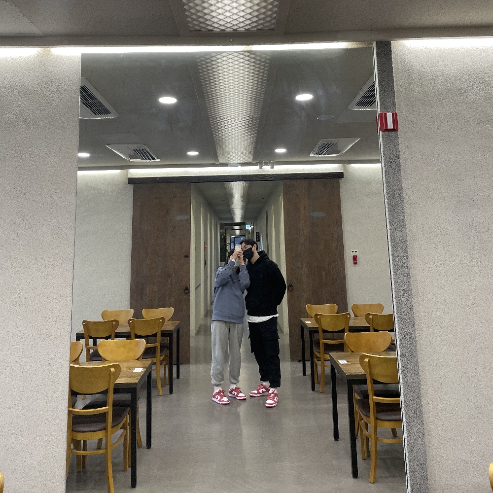 KREAM 프로필 이미지