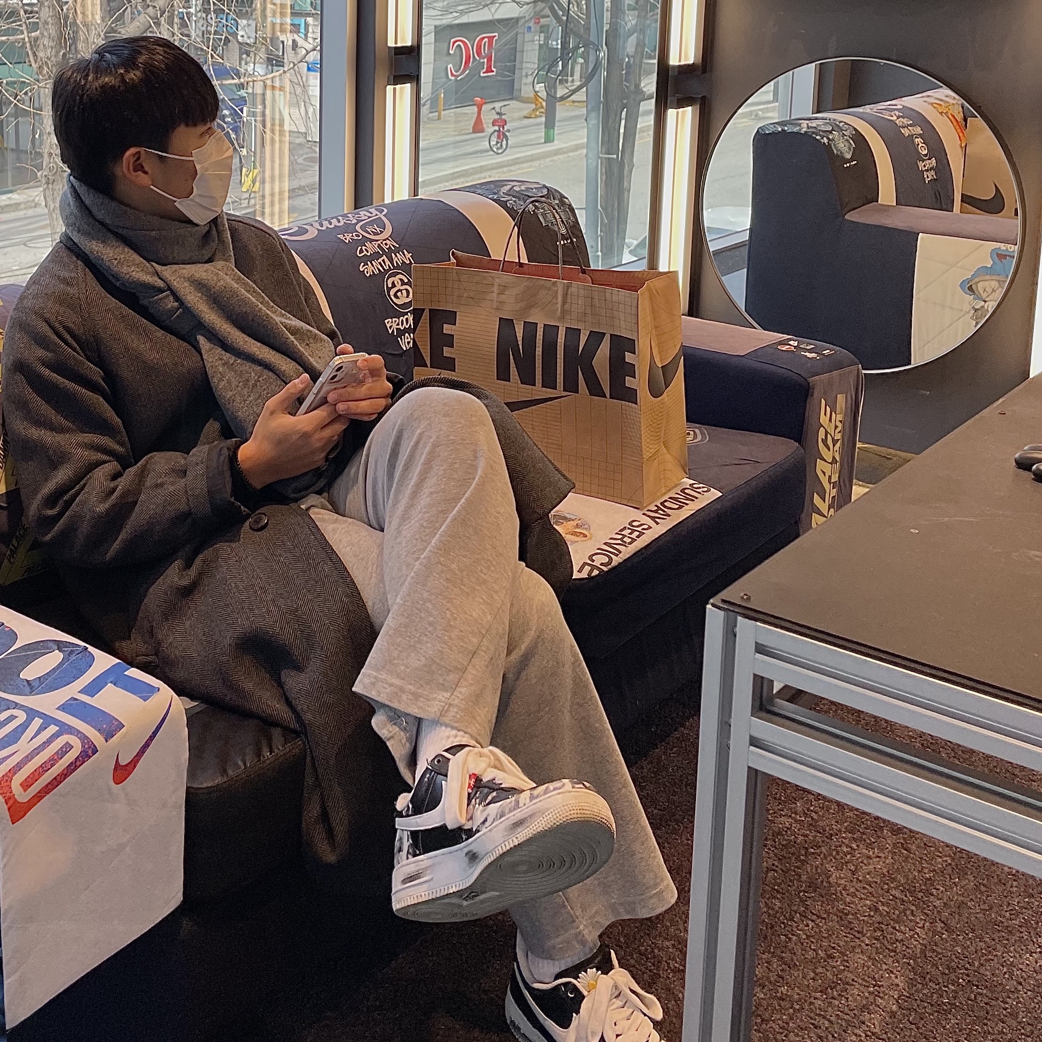 Nike x Peaceminusone Air Force 1 Low Para-Noise 착용 스타일 - 1