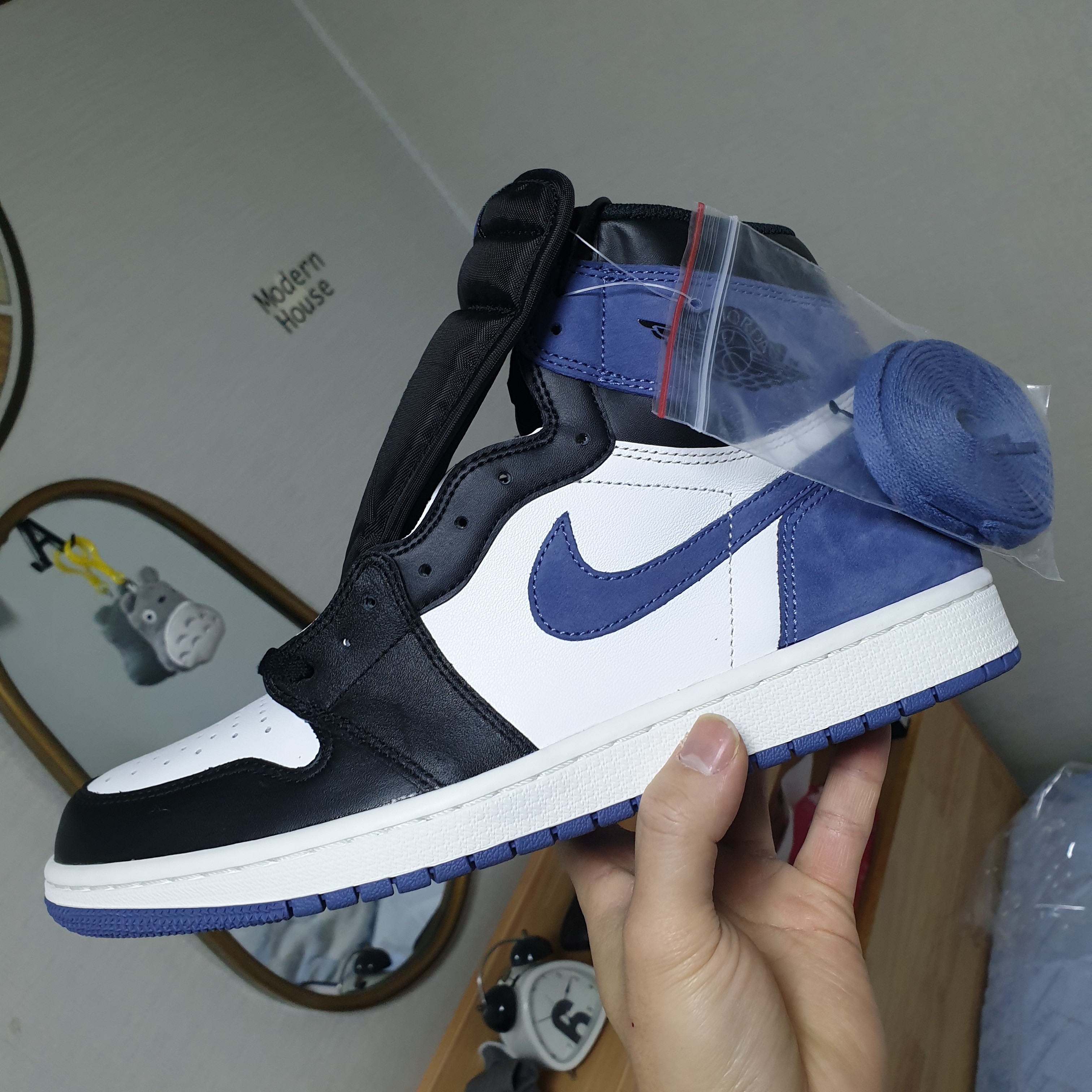 Jordan 1 Retro High Blue Moon 착용 스타일 - 2