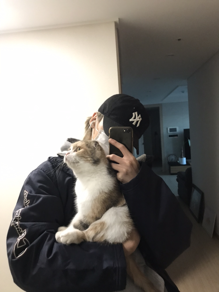 KREAM 프로필 이미지