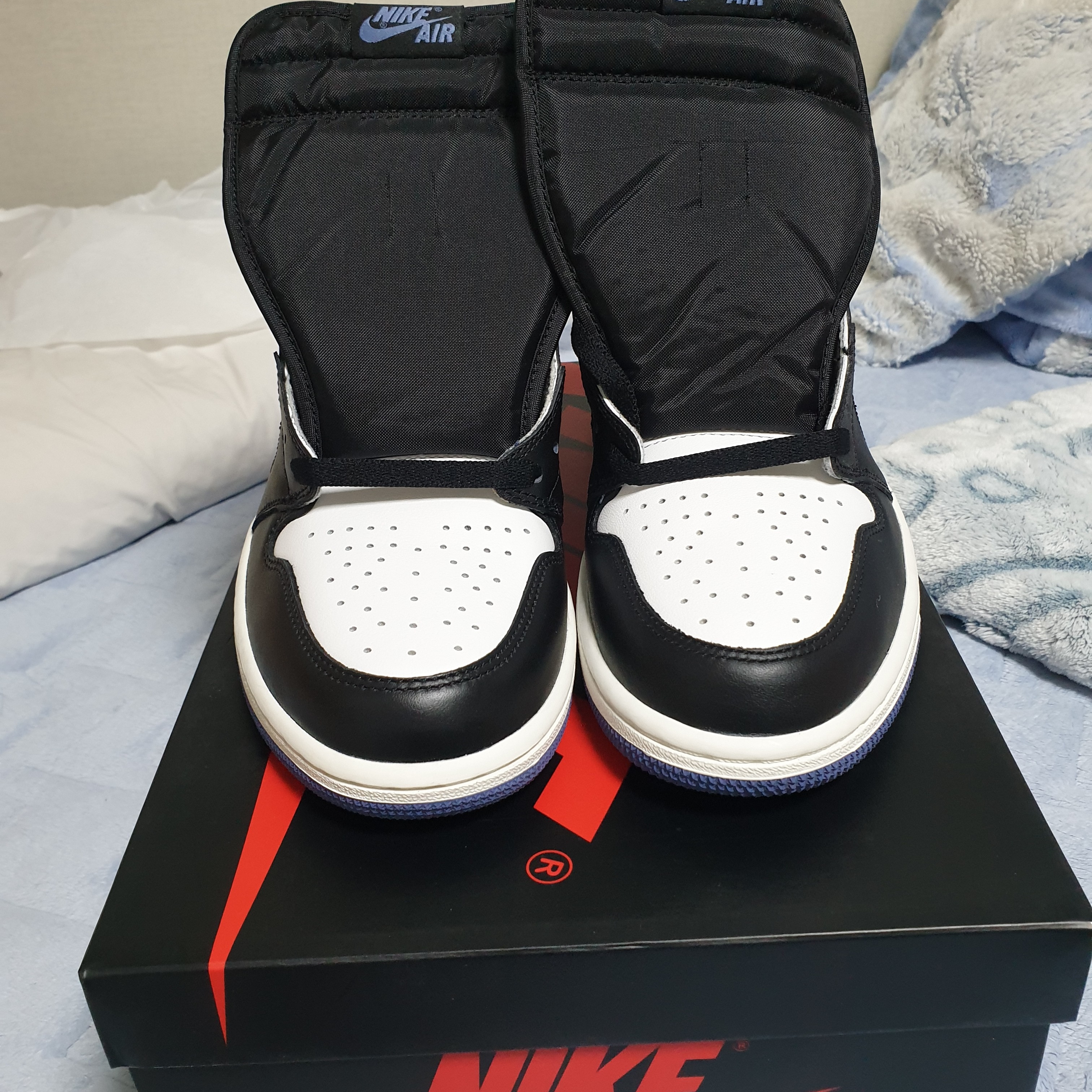 Jordan 1 Retro High Blue Moon 착용 스타일 - 4