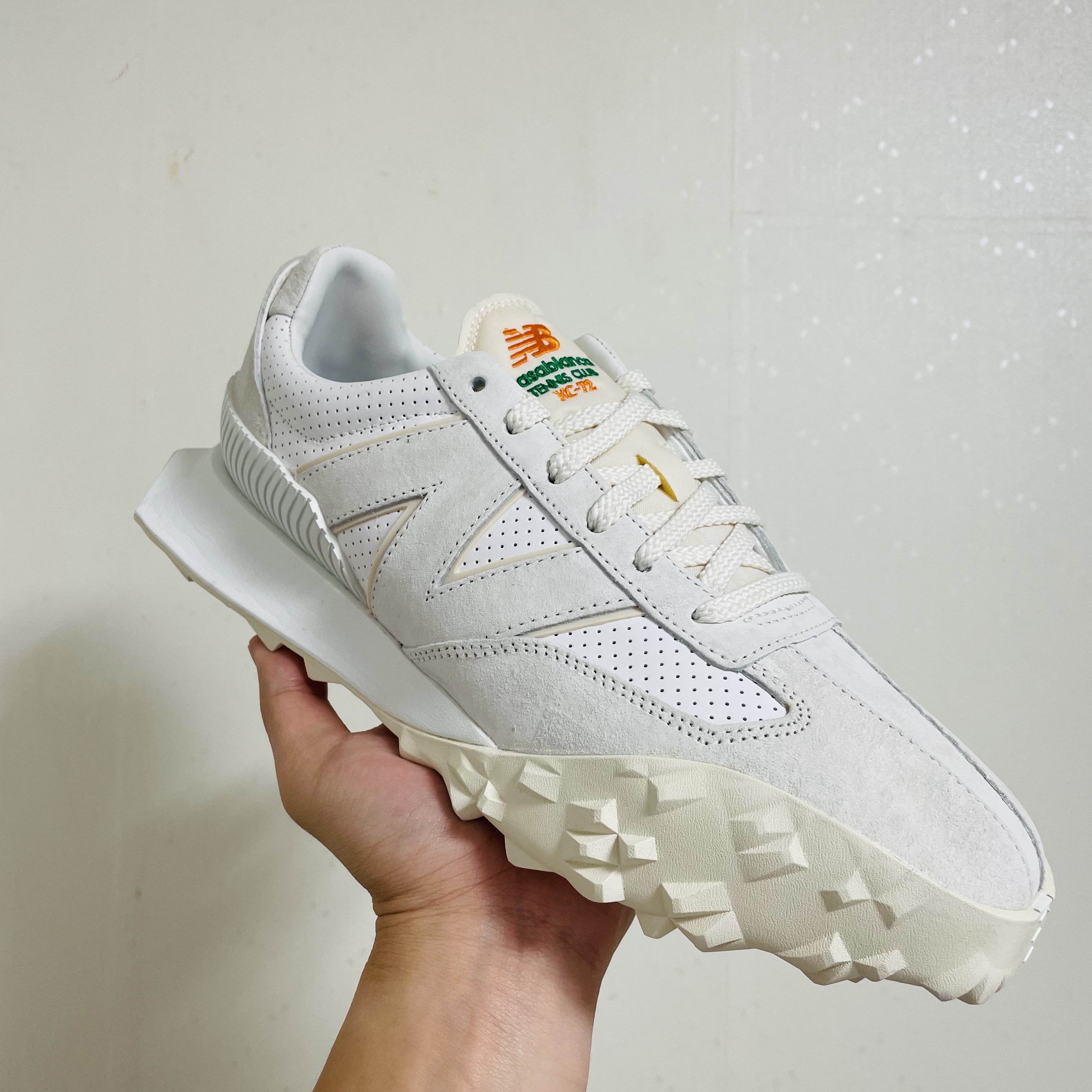 New Balance x Casablanca XC-72 Marshmallow Brilliant White 착용 스타일