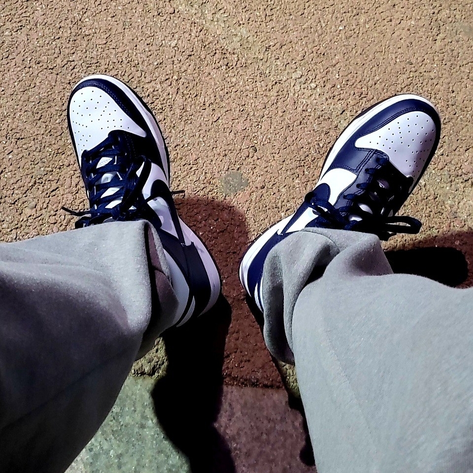 Nike Dunk High Retro Championship Navy 착용 스타일
