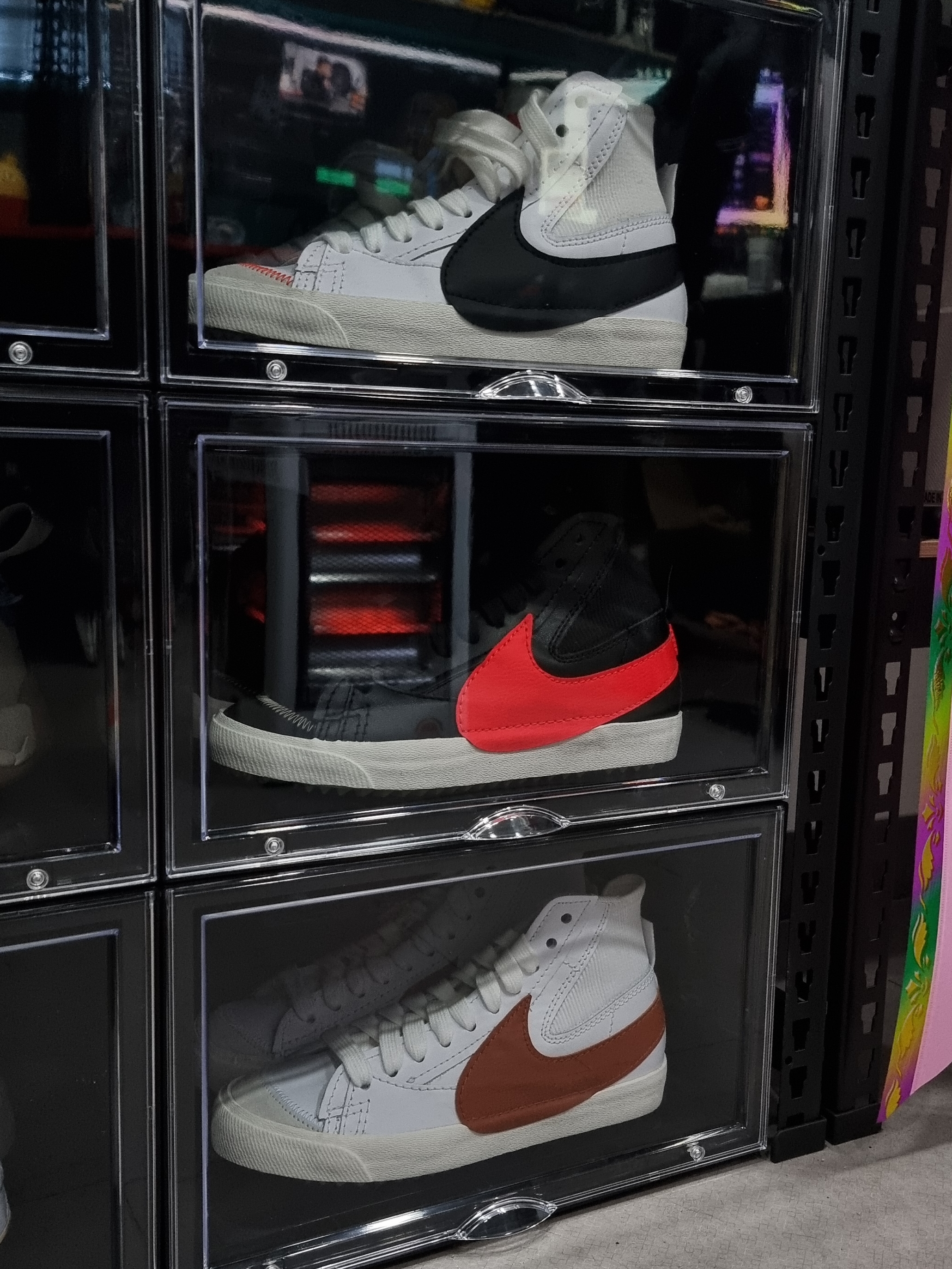 Nike Blazer Mid '77 Jumbo White and Black, Nike Blazer Mid '77 Jumbo Black Bright Crimson 착용 스타일