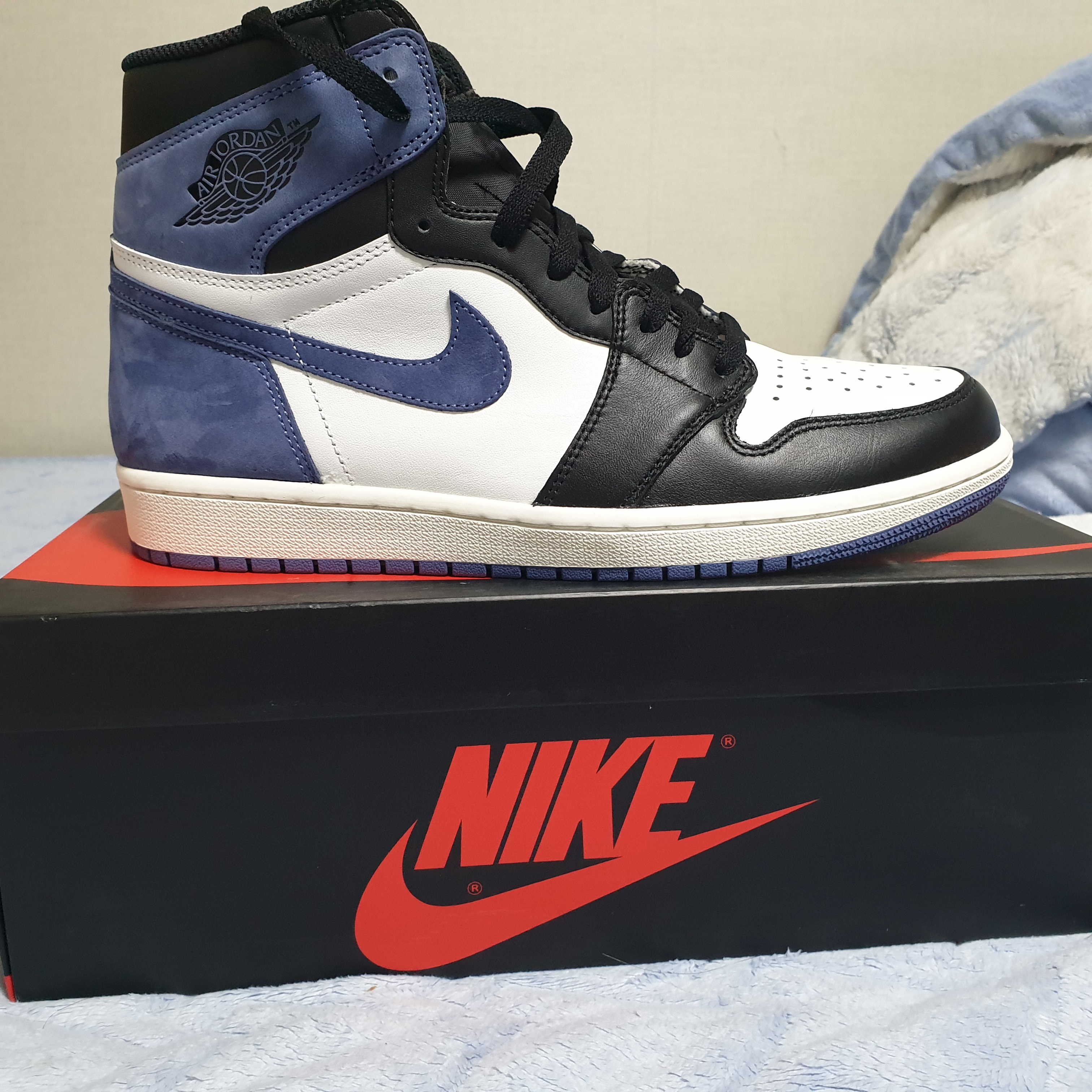 Jordan 1 Retro High Blue Moon 착용 스타일 - 5