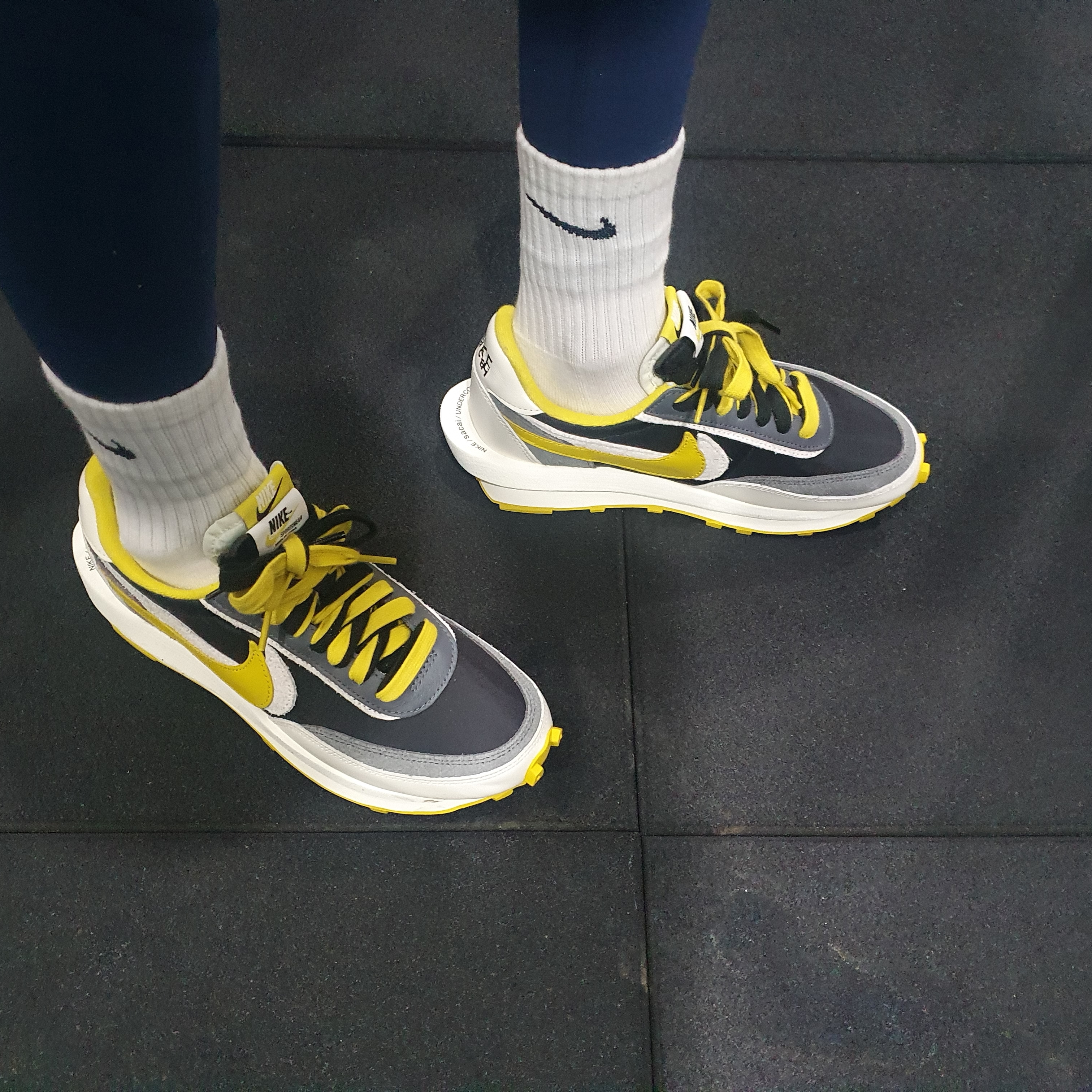 Nike x Sacai x Undercover LDWaffle Black Bright Citron 착용 스타일