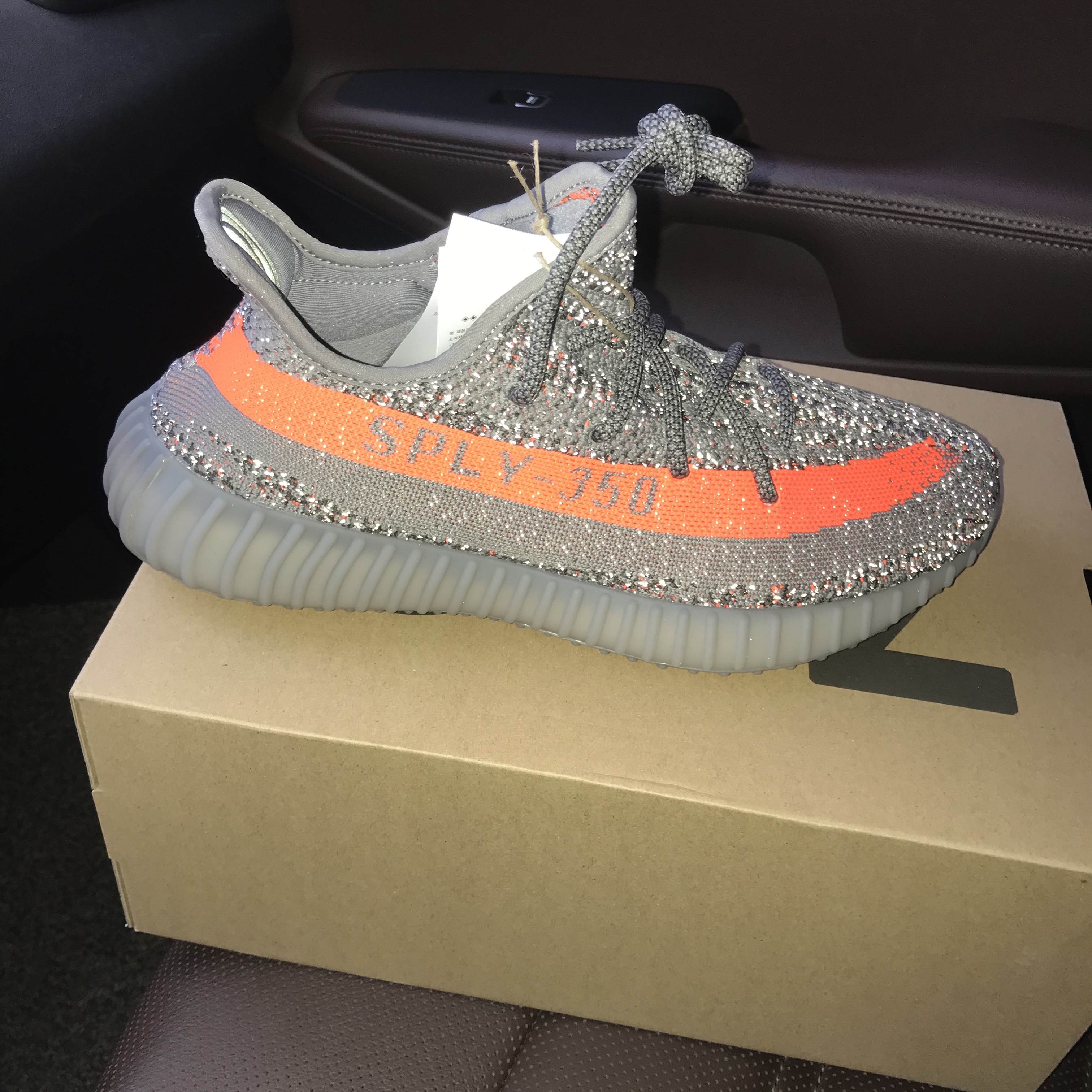 Adidas Yeezy Boost 350 V2 Beluga - Reflective 착용 스타일 - 5