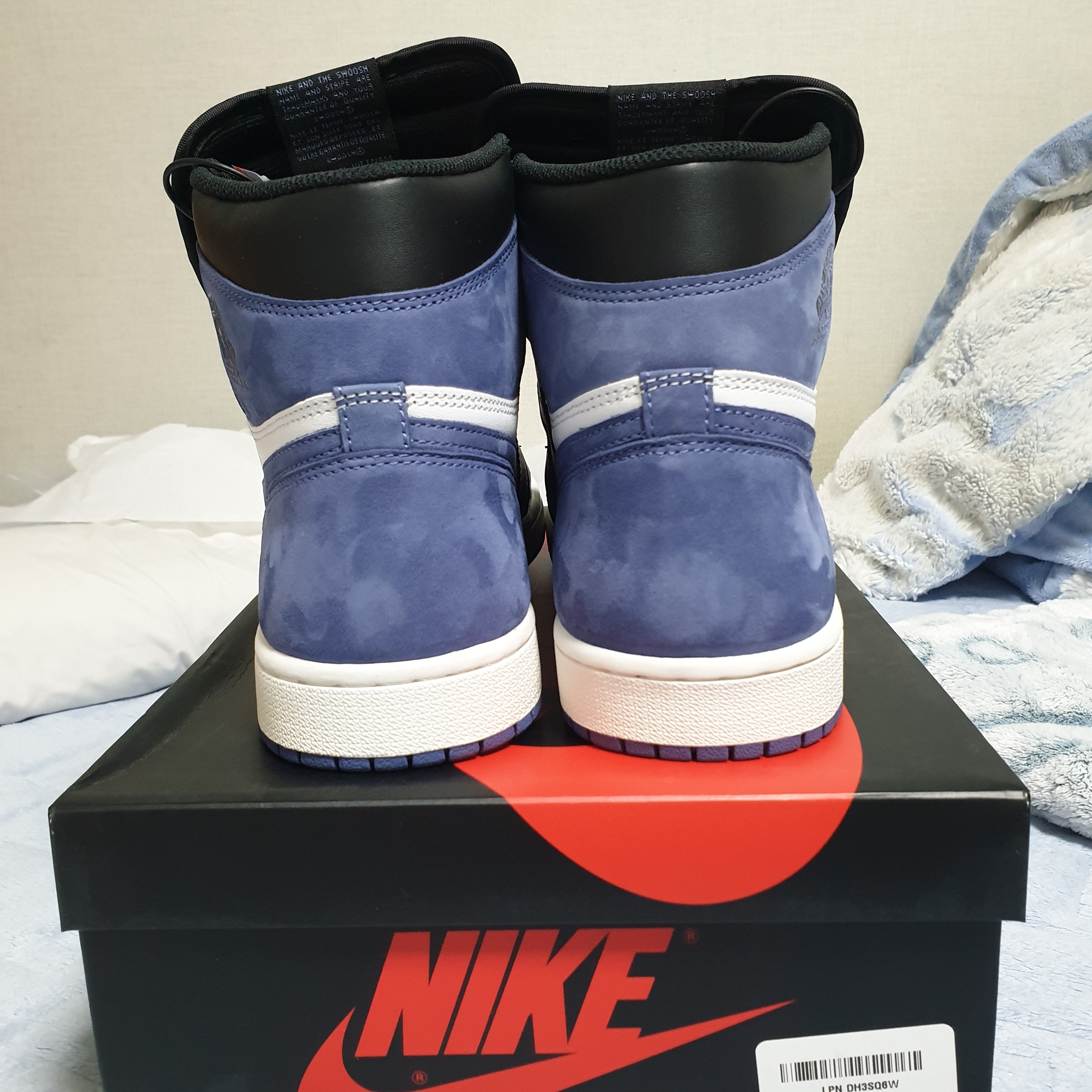 Jordan 1 Retro High Blue Moon 착용 스타일 - 3