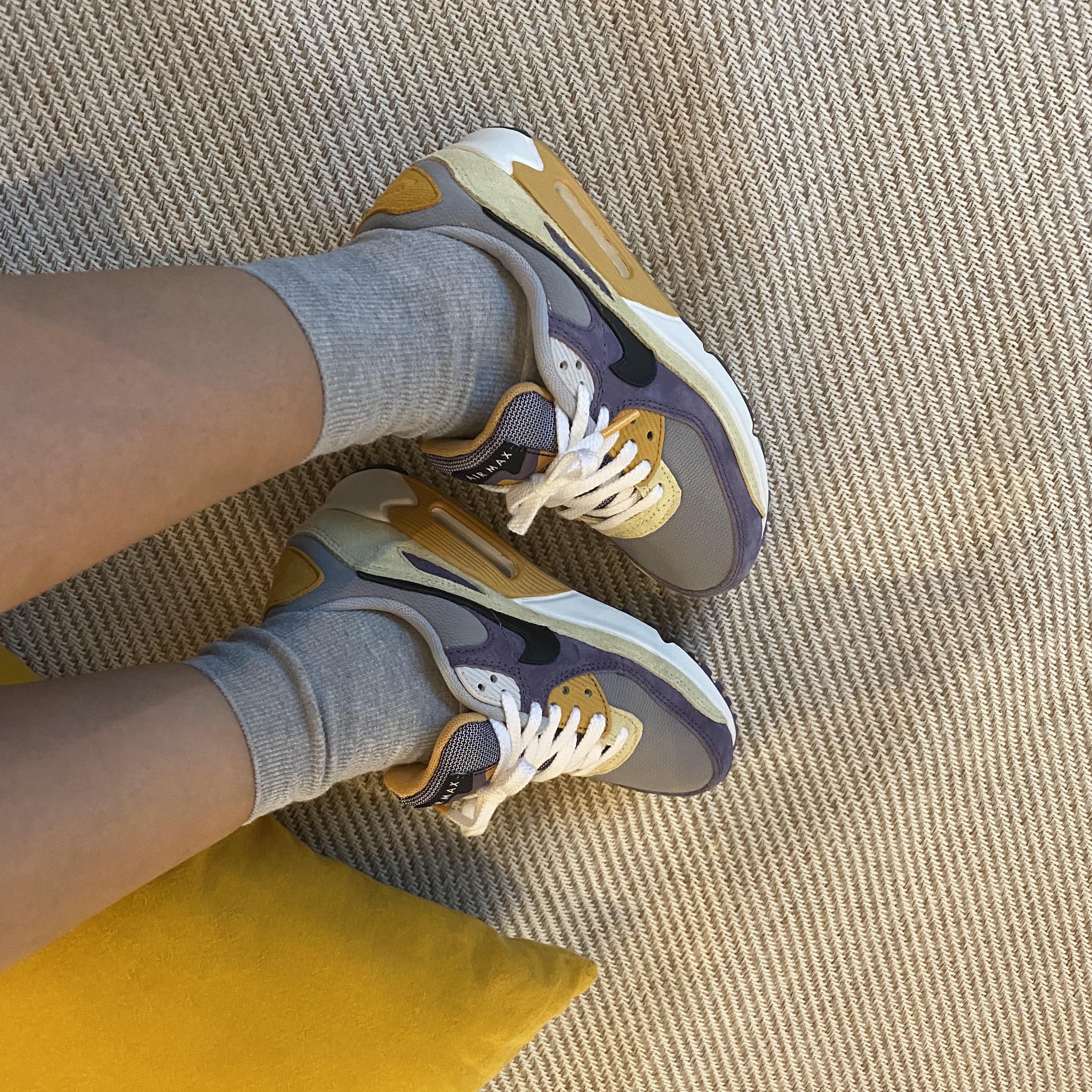 Nike Air Max 90 NRG Court Purple 착용 스타일