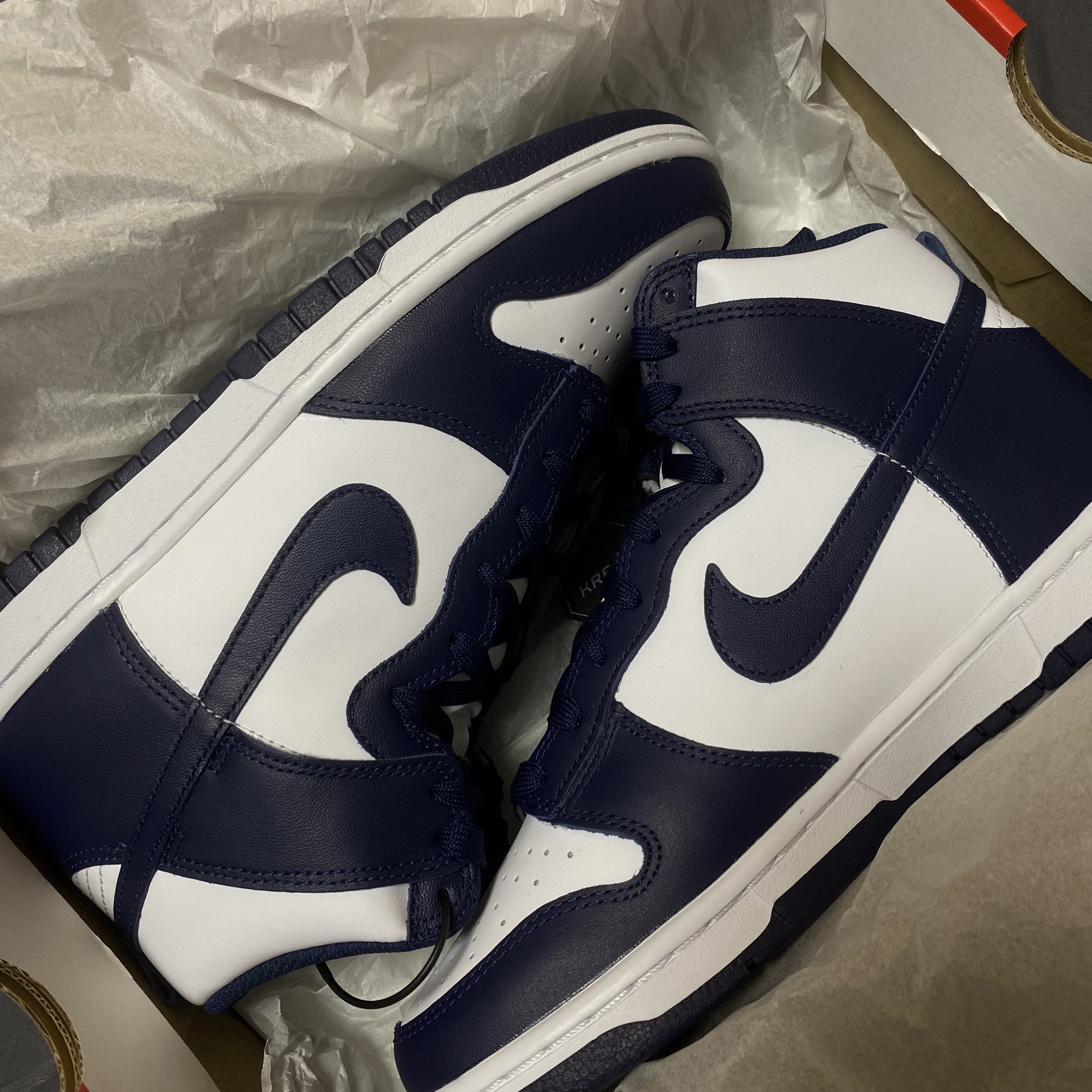 Nike Dunk High Retro Championship Navy 착용 스타일 - 1