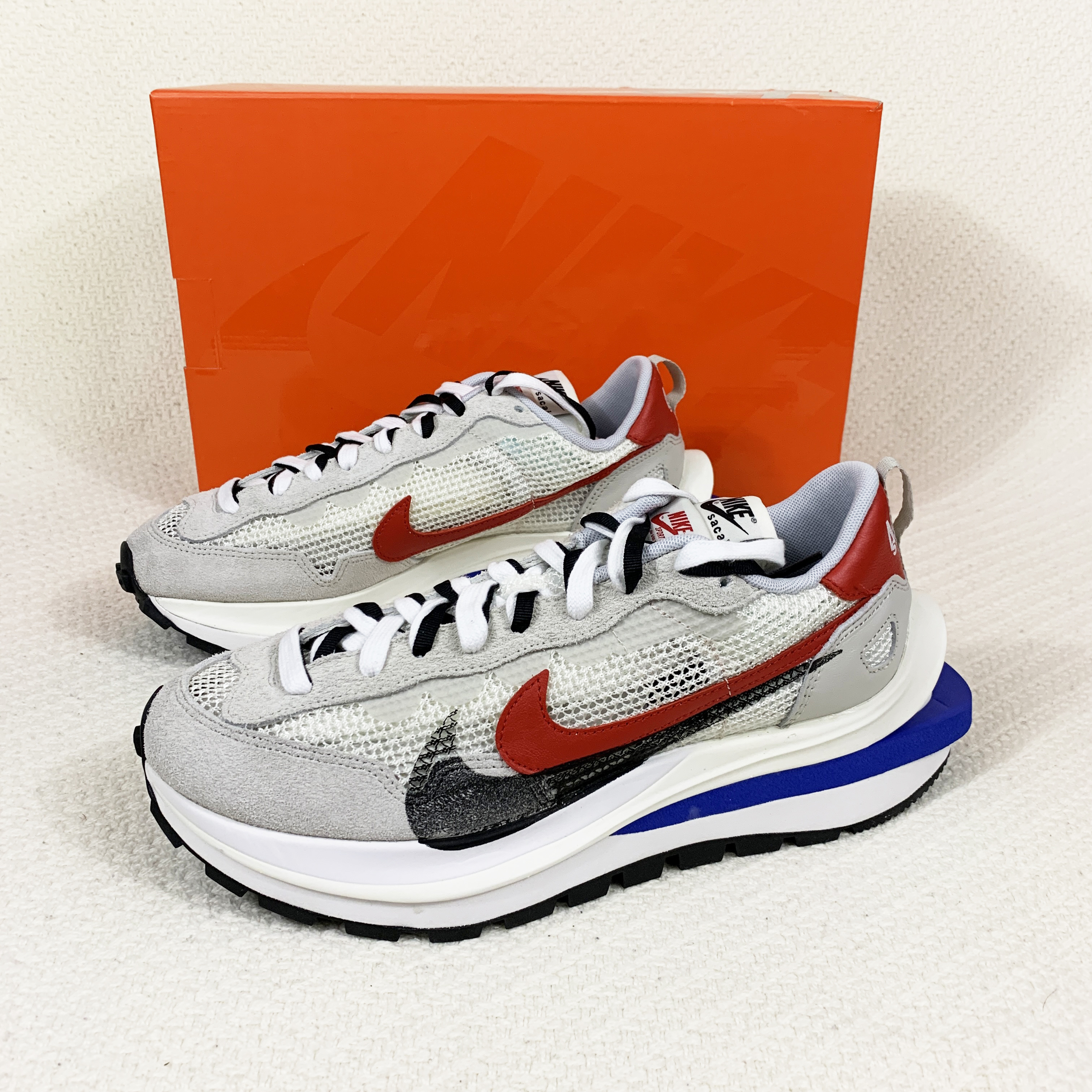 Nike x Sacai VaporWaffle Royal Fuchsia 착용 스타일 - 3