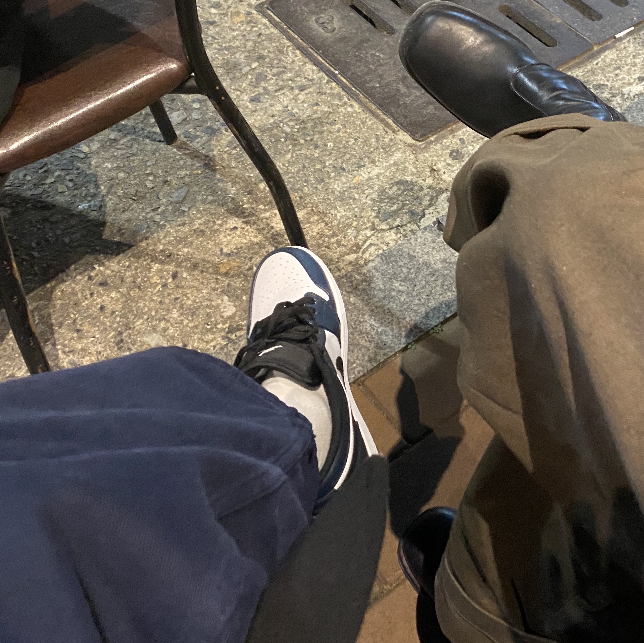 Jordan 1 Low Dark Teal 착용 스타일 - 3