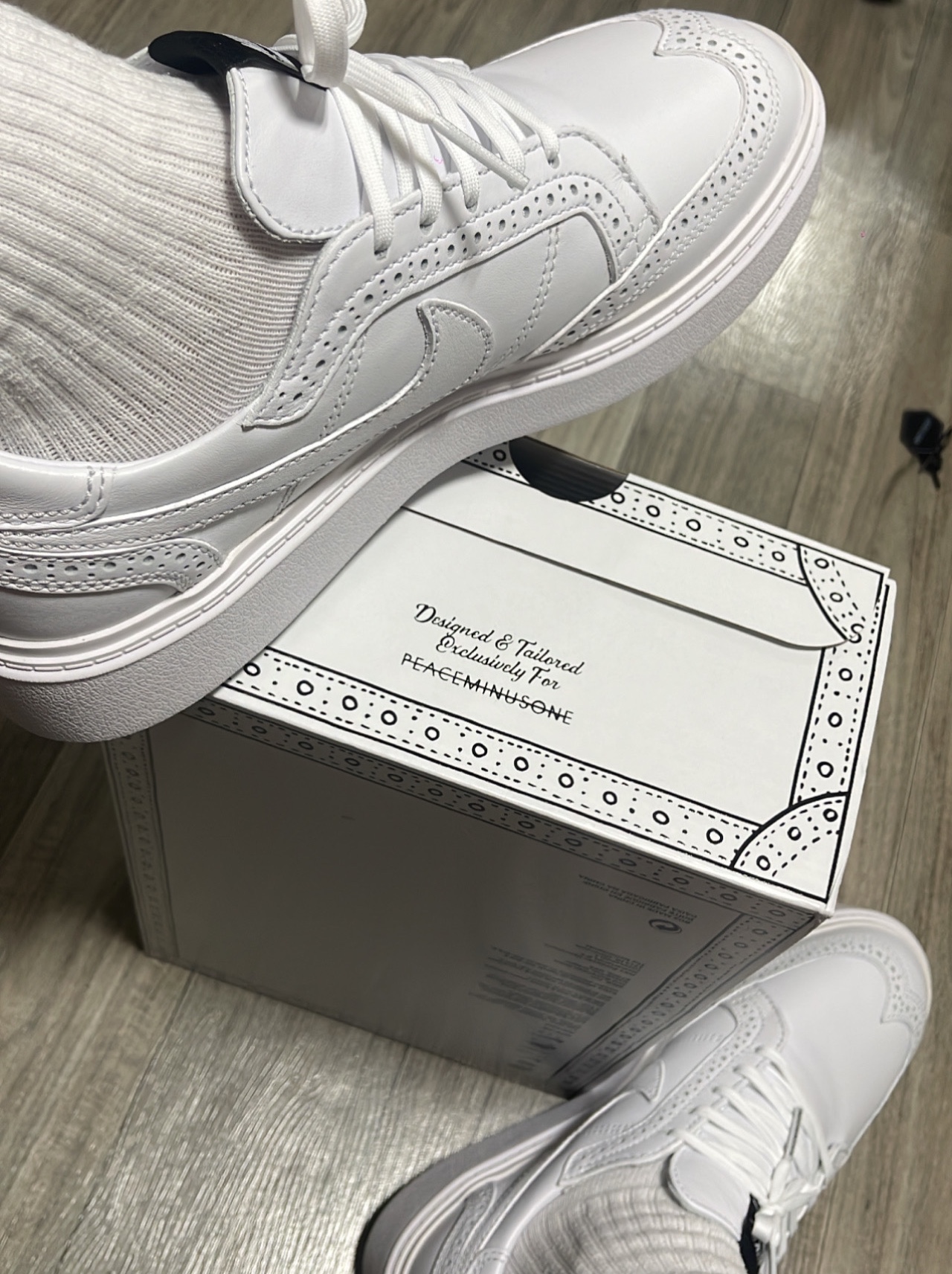 Nike x Peaceminusone Kwondo1 White 착용 스타일 - 3