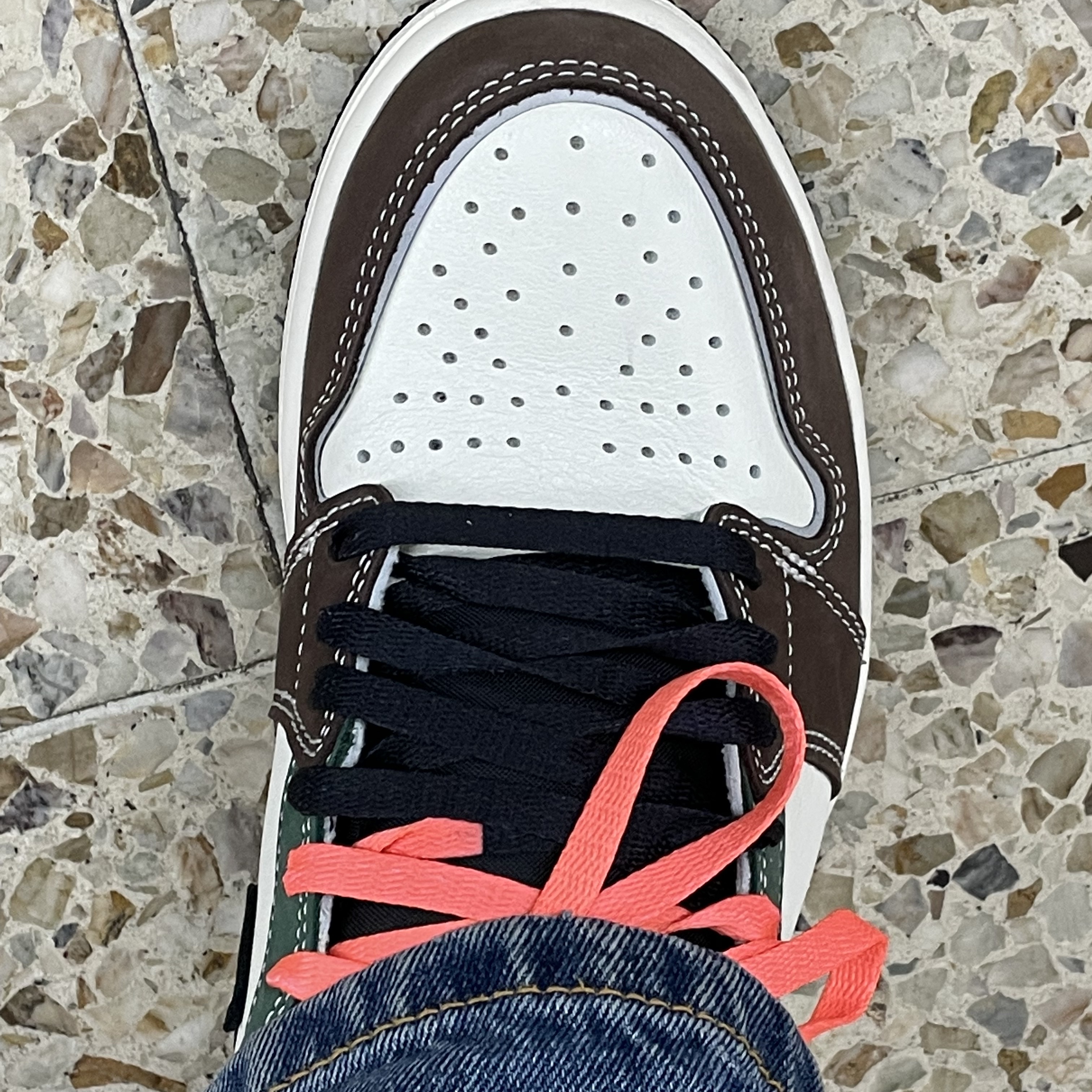 Jordan 1 Retro High OG Craft 착용 스타일 - 2
