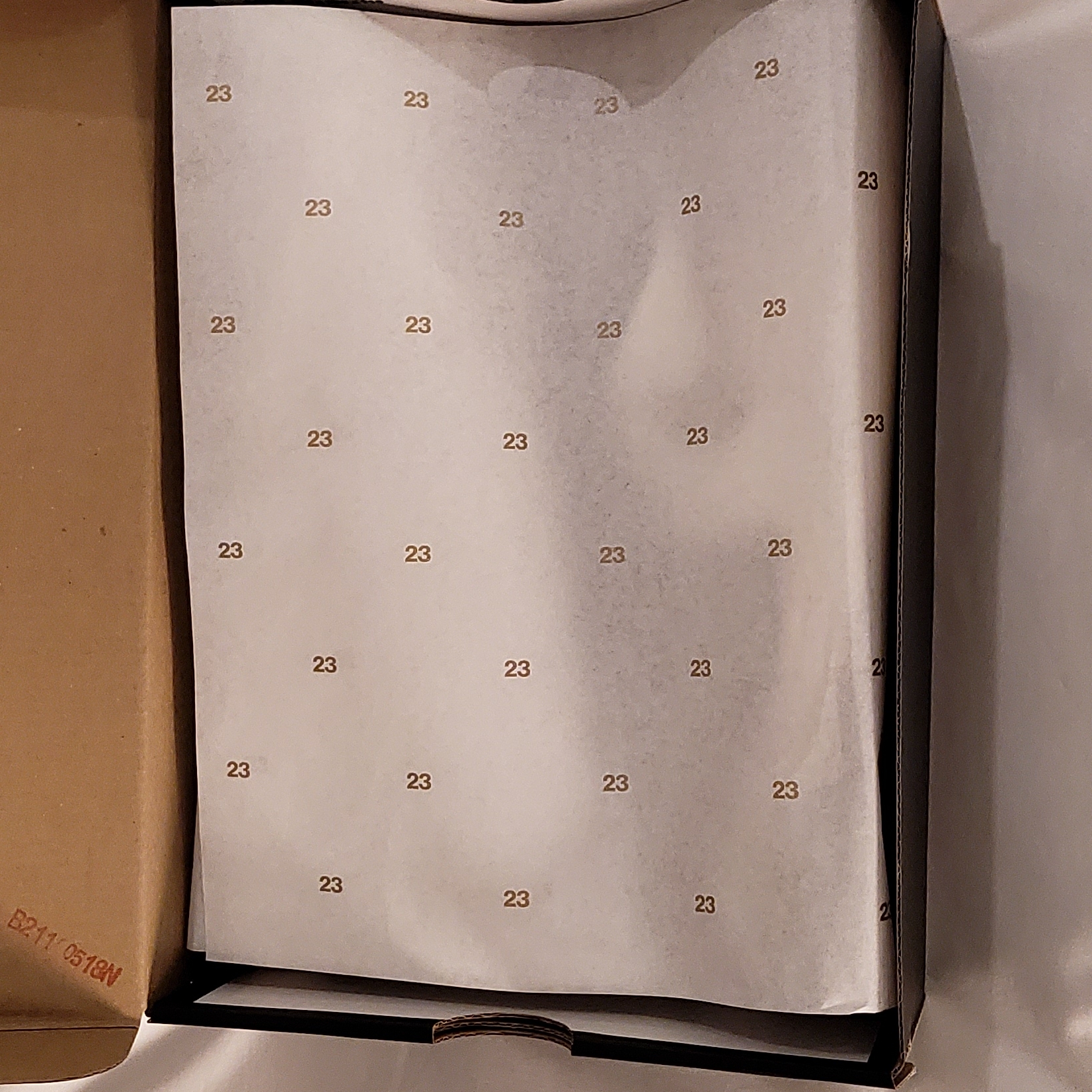 Jordan 1 Low SE Chocolate Bliss 착용 스타일 - 2