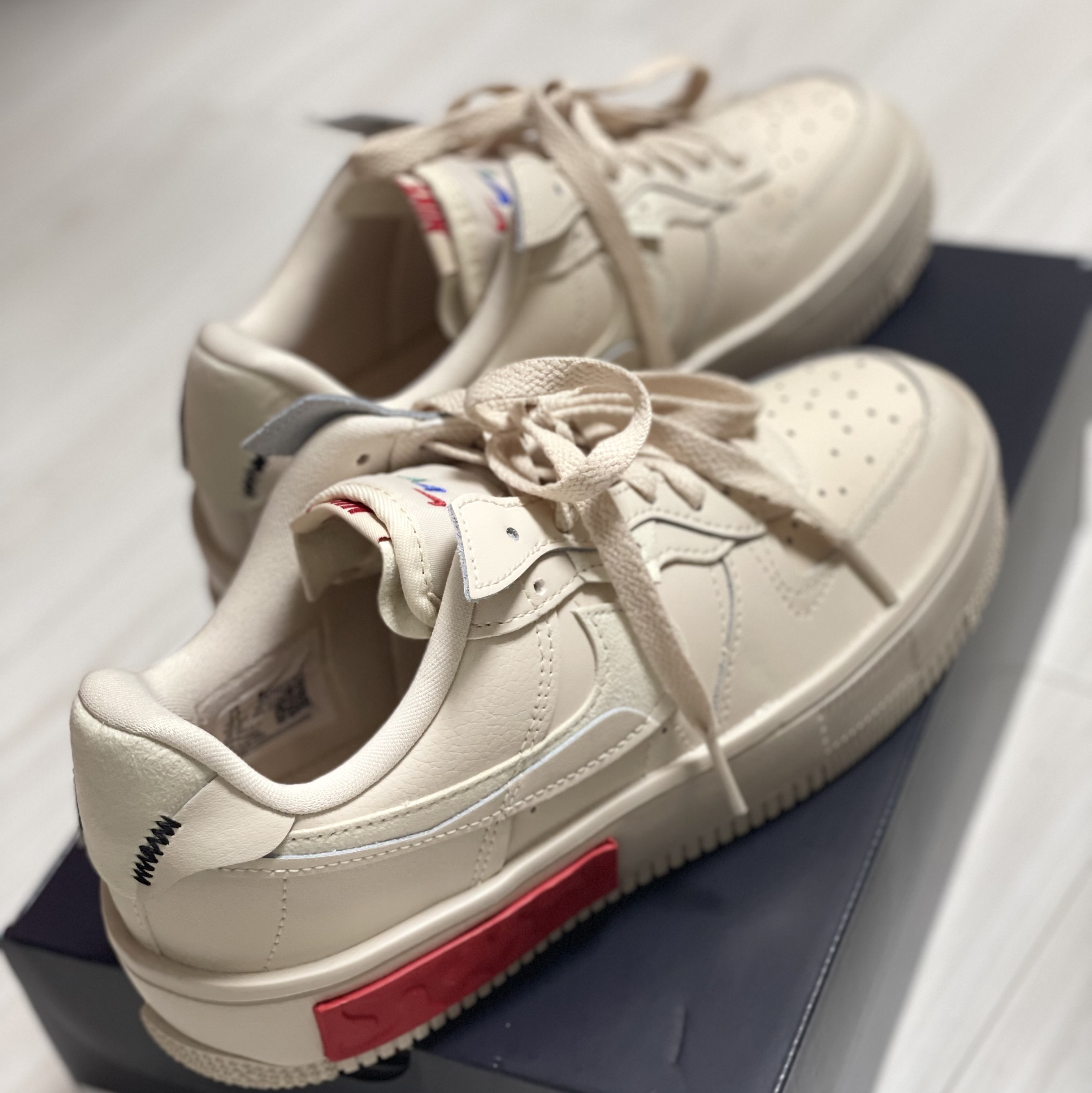 (W) Nike Air Force 1 Fontanka Pearl White 착용 스타일