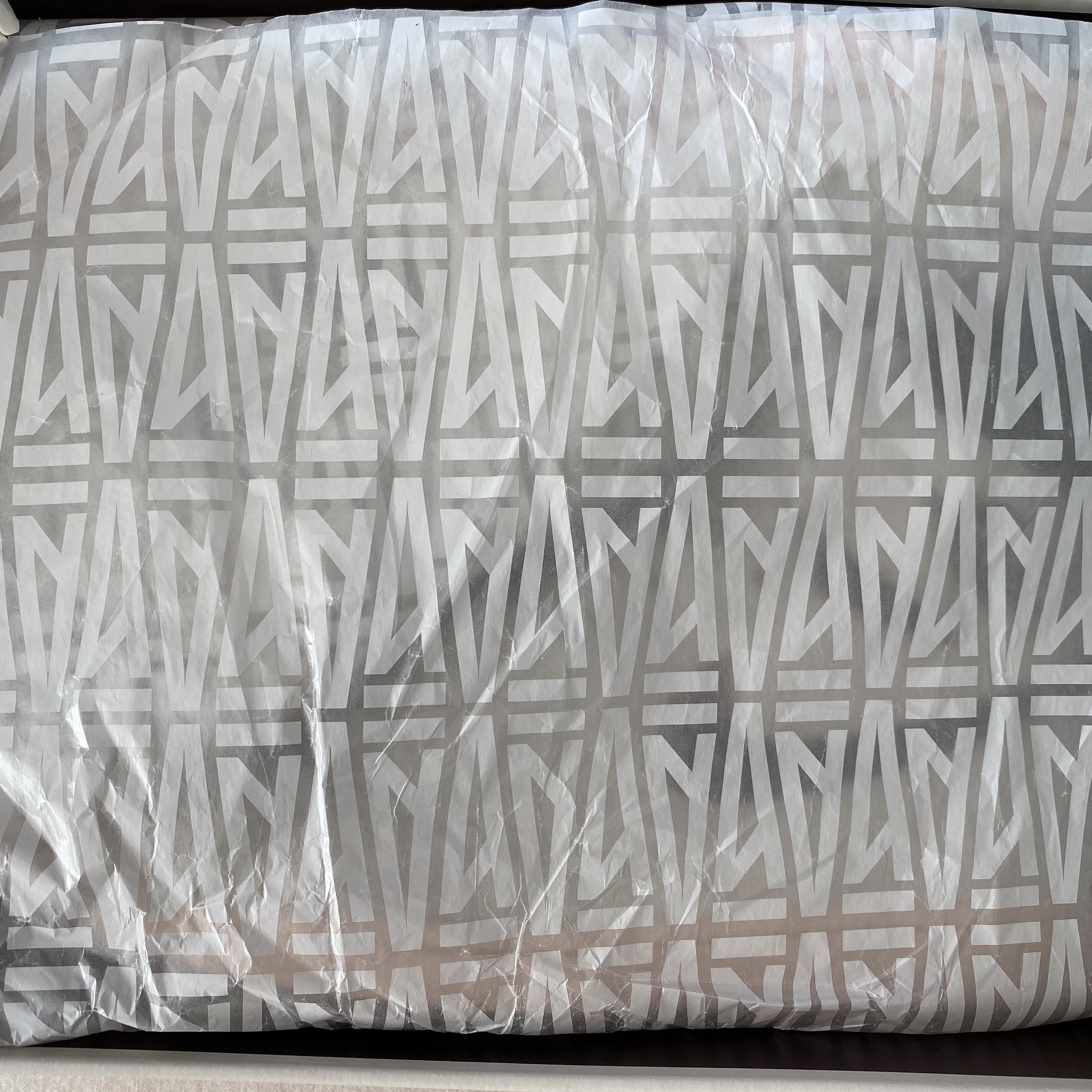 Jordan 1 x A Ma Maniere Retro High OG SP Sail and Burgundy 착용 스타일 - 2