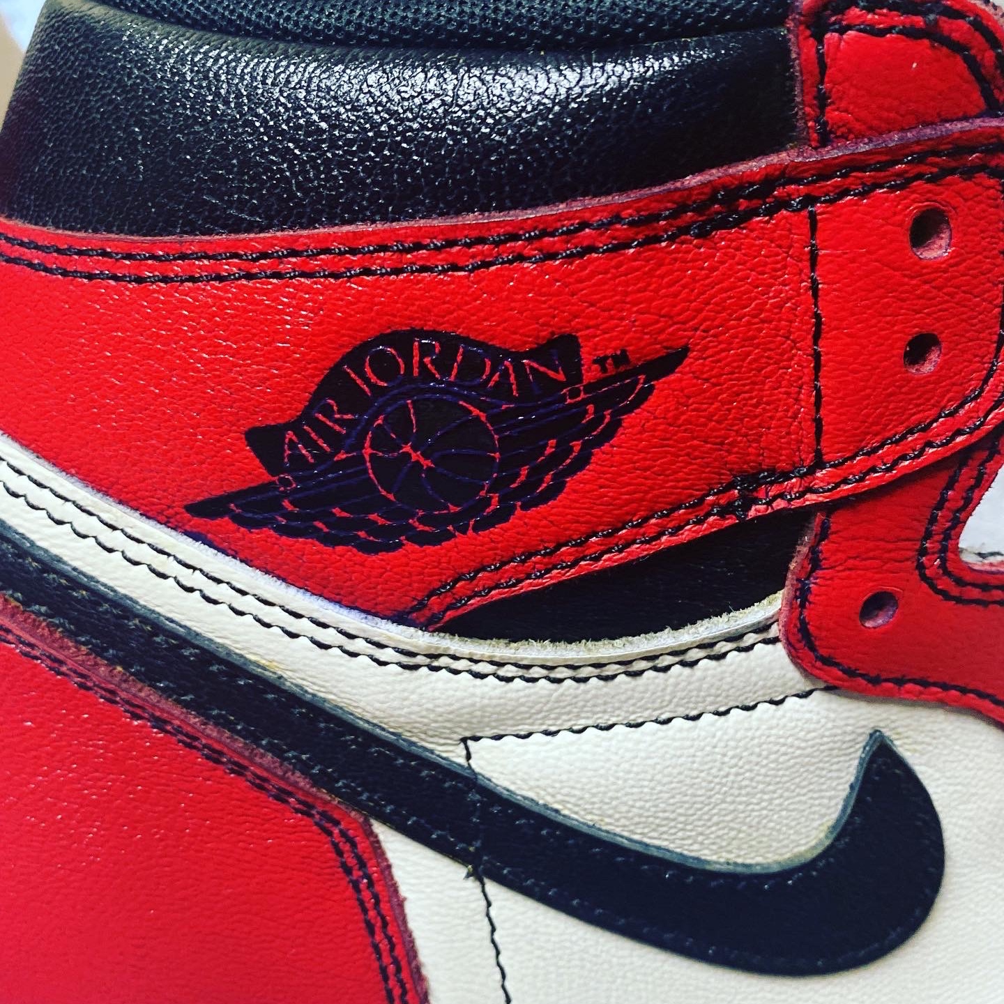 Jordan 1 Retro High OG Defiant SB LA to Chicago 착용 스타일 - 3