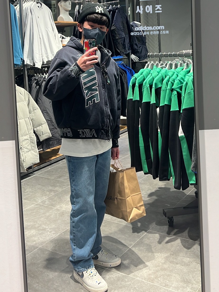 Nike x Cactus Plant Flea Market Workwear Jacket Black - Asia, Nike Air Force 1 '07 LV8 Paint Splatter White 착용 스타일