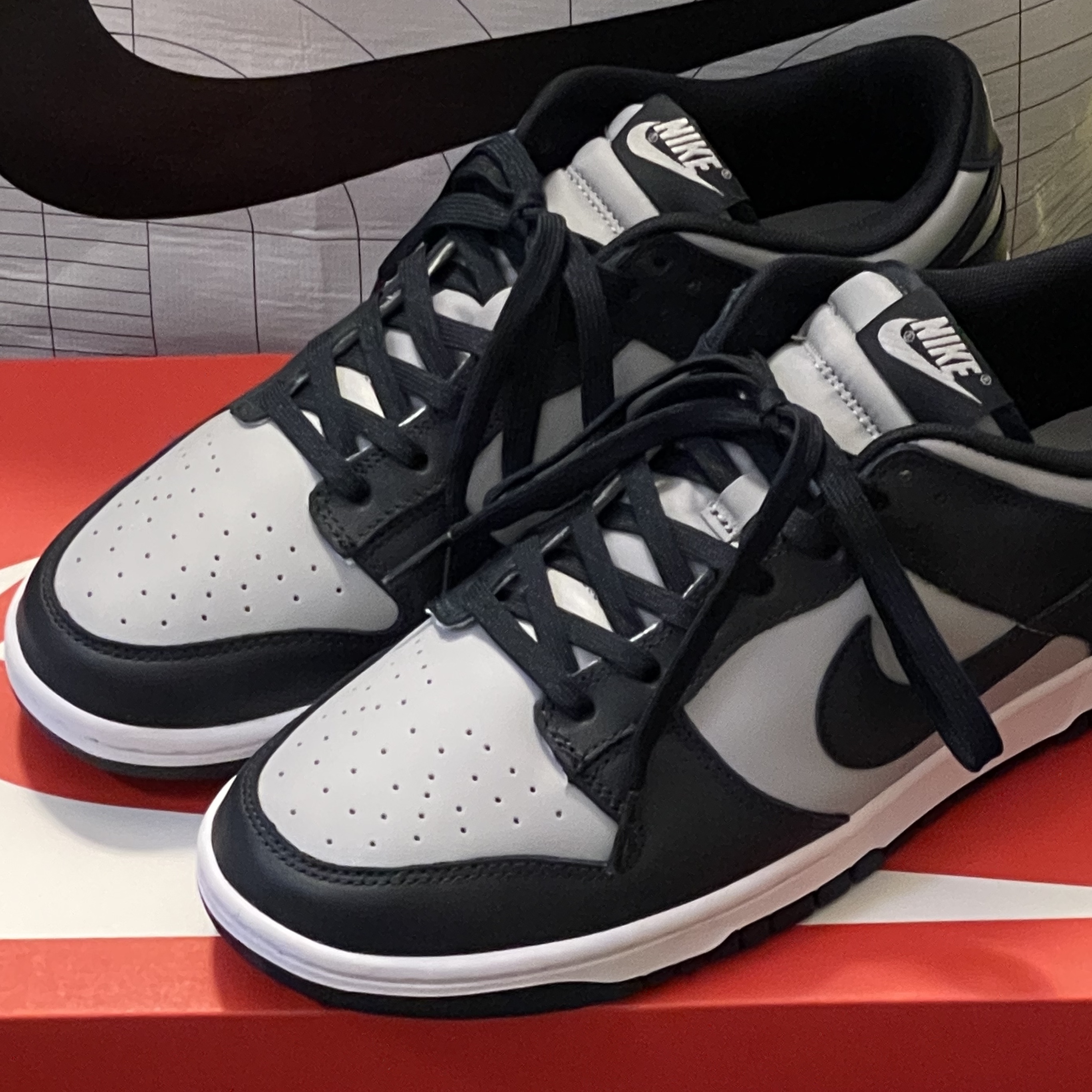 Nike Dunk Low Retro Championship Grey 착용 스타일