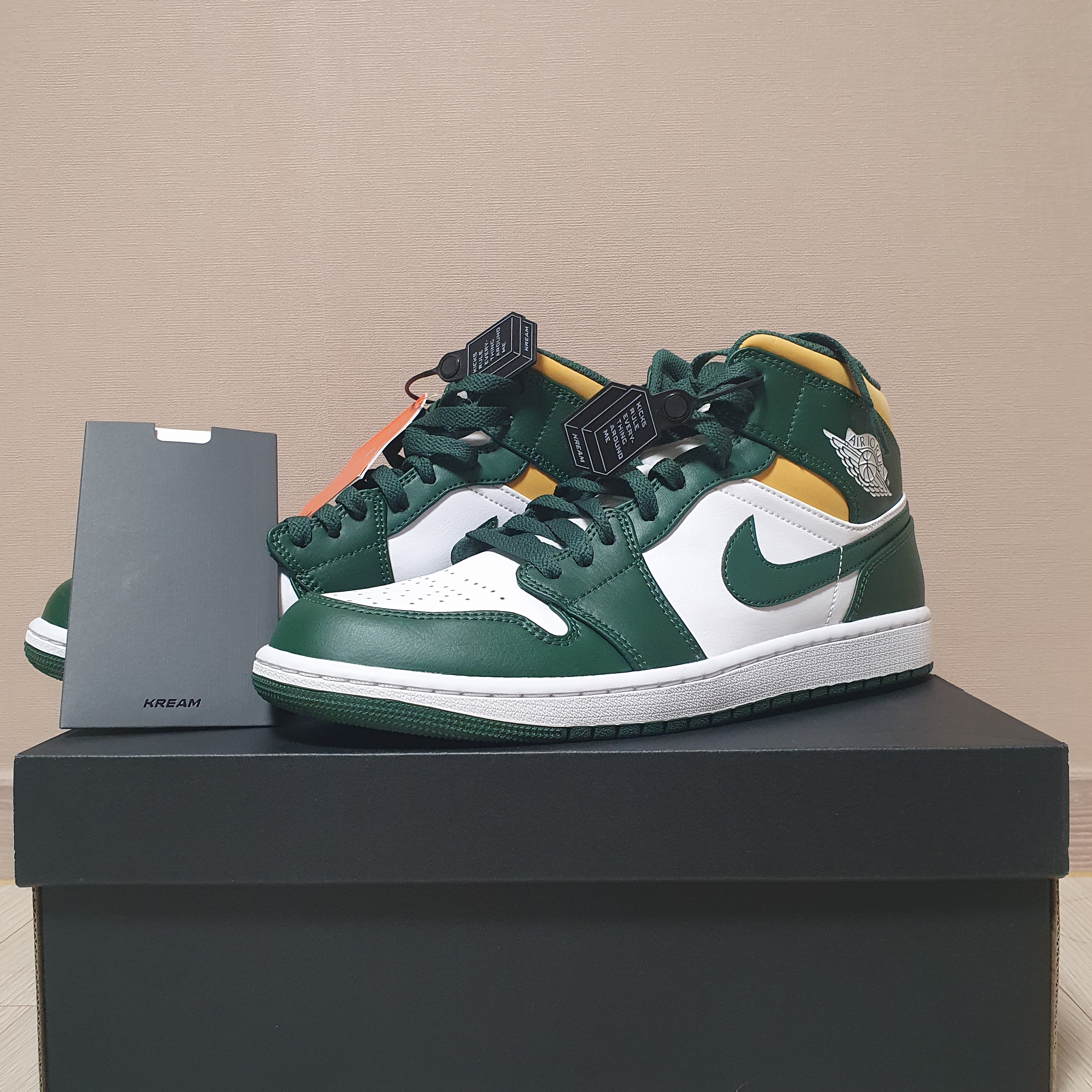 Jordan 1 Mid Sonics 2021 착용 스타일