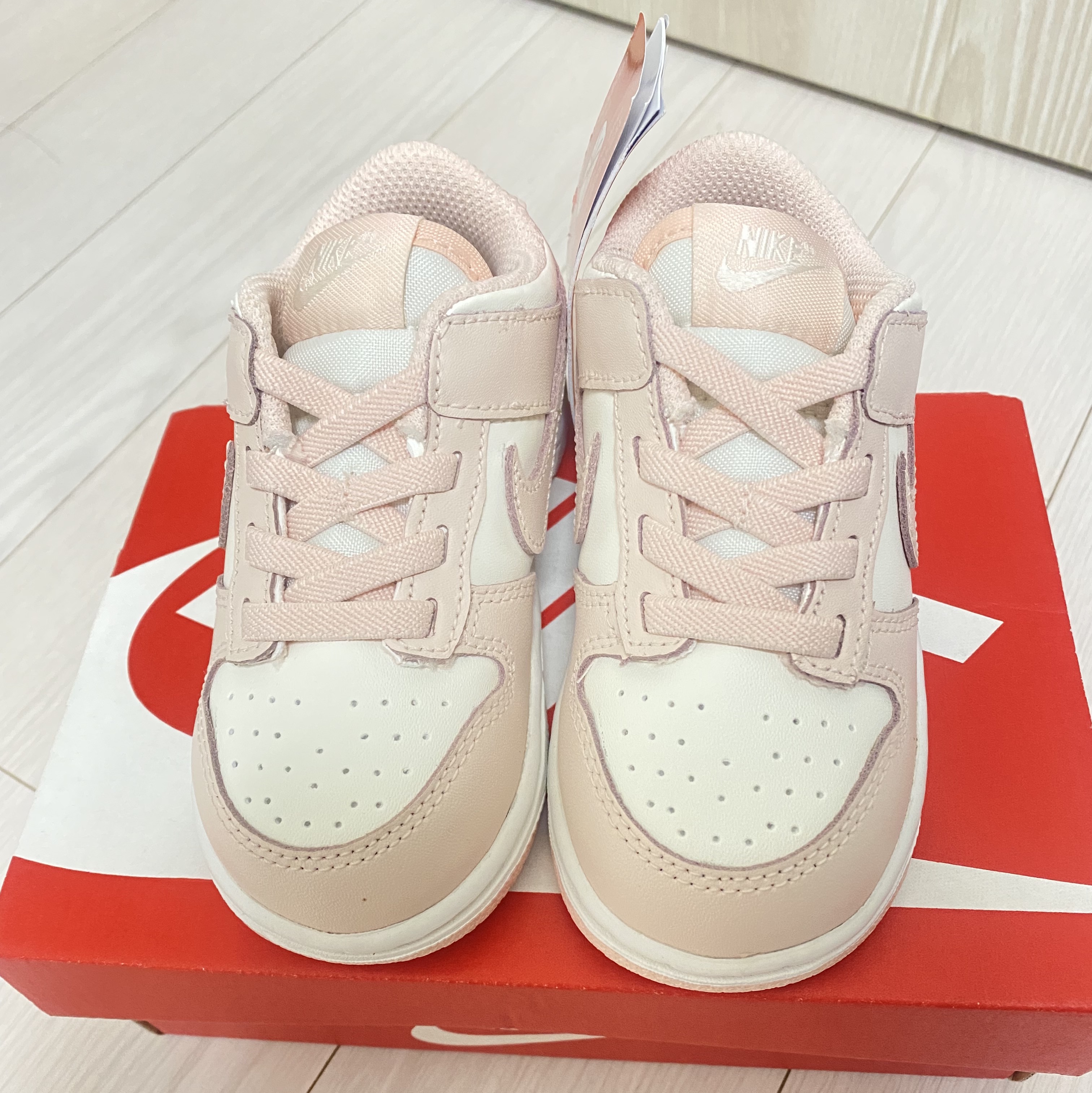 (TD) Nike Dunk Low Orange Pearl 착용 스타일 - 1