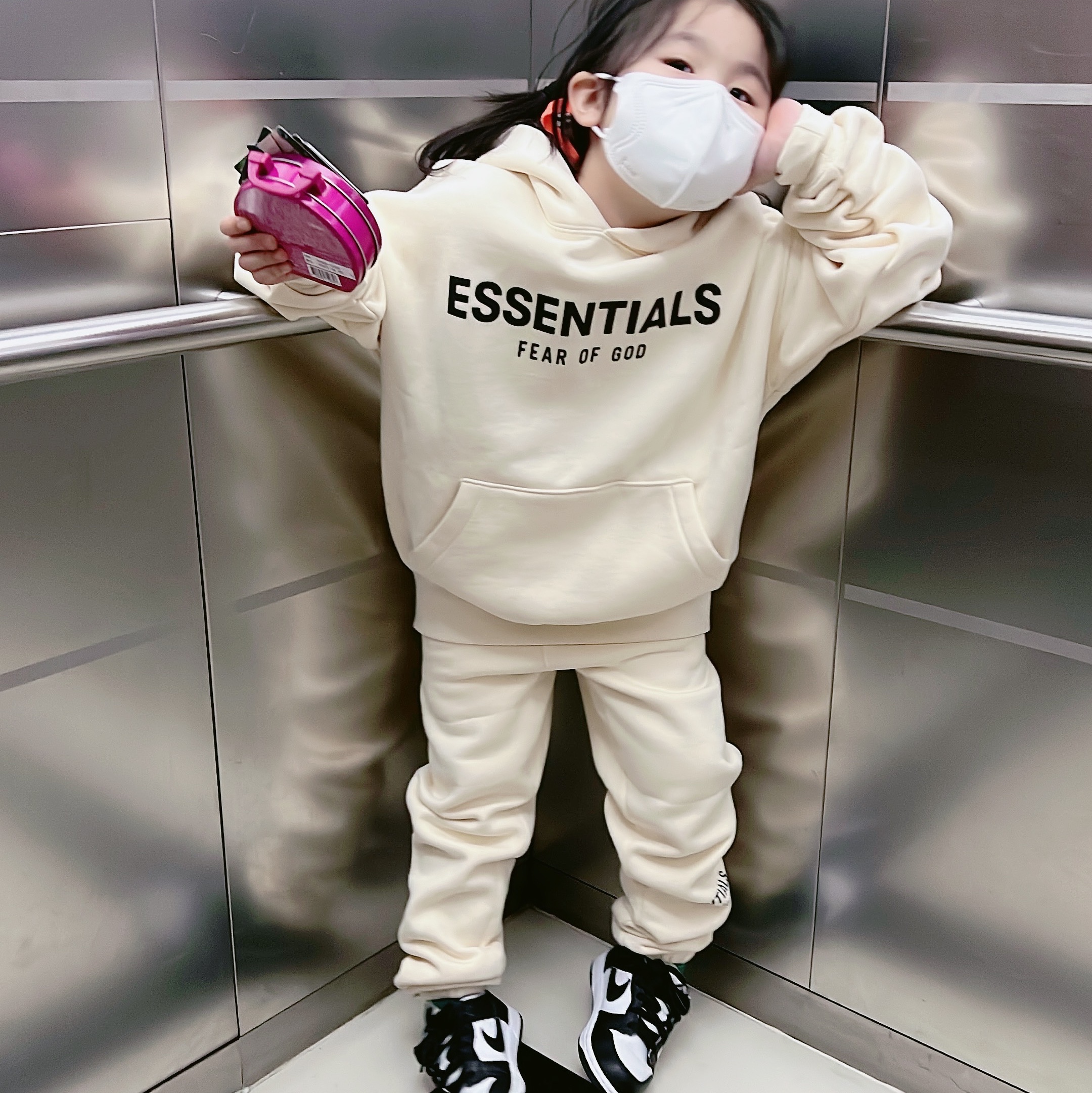 (Kids) Essentials Pull-Over Hoodie Cream - 21SS, (PS) Nike Dunk Low Black 착용 스타일
