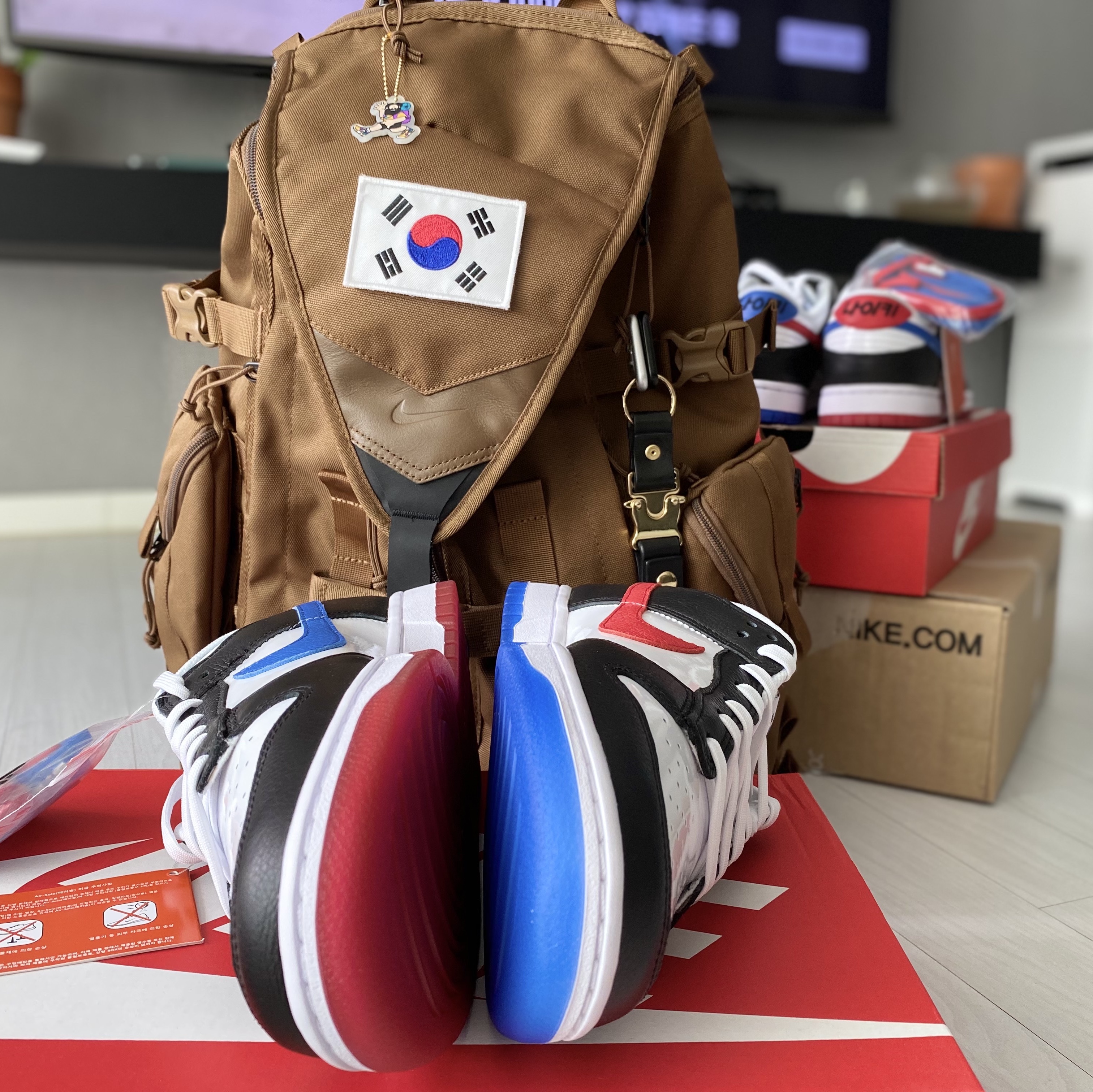 Nike Dunk Low SE Seoul 착용 스타일 - 5