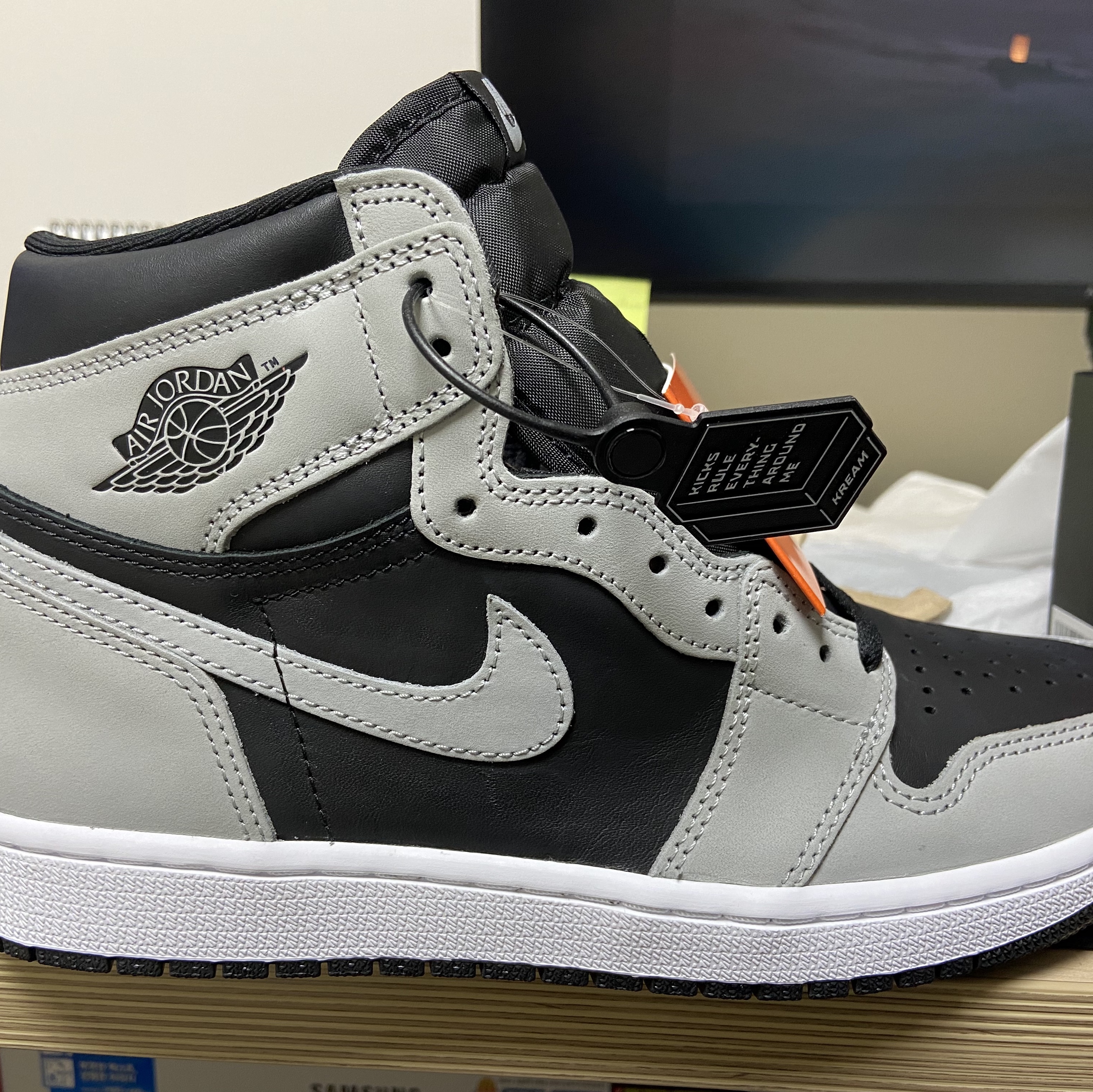 Jordan 1 Retro High OG Shadow 2.0 착용 스타일 - 1