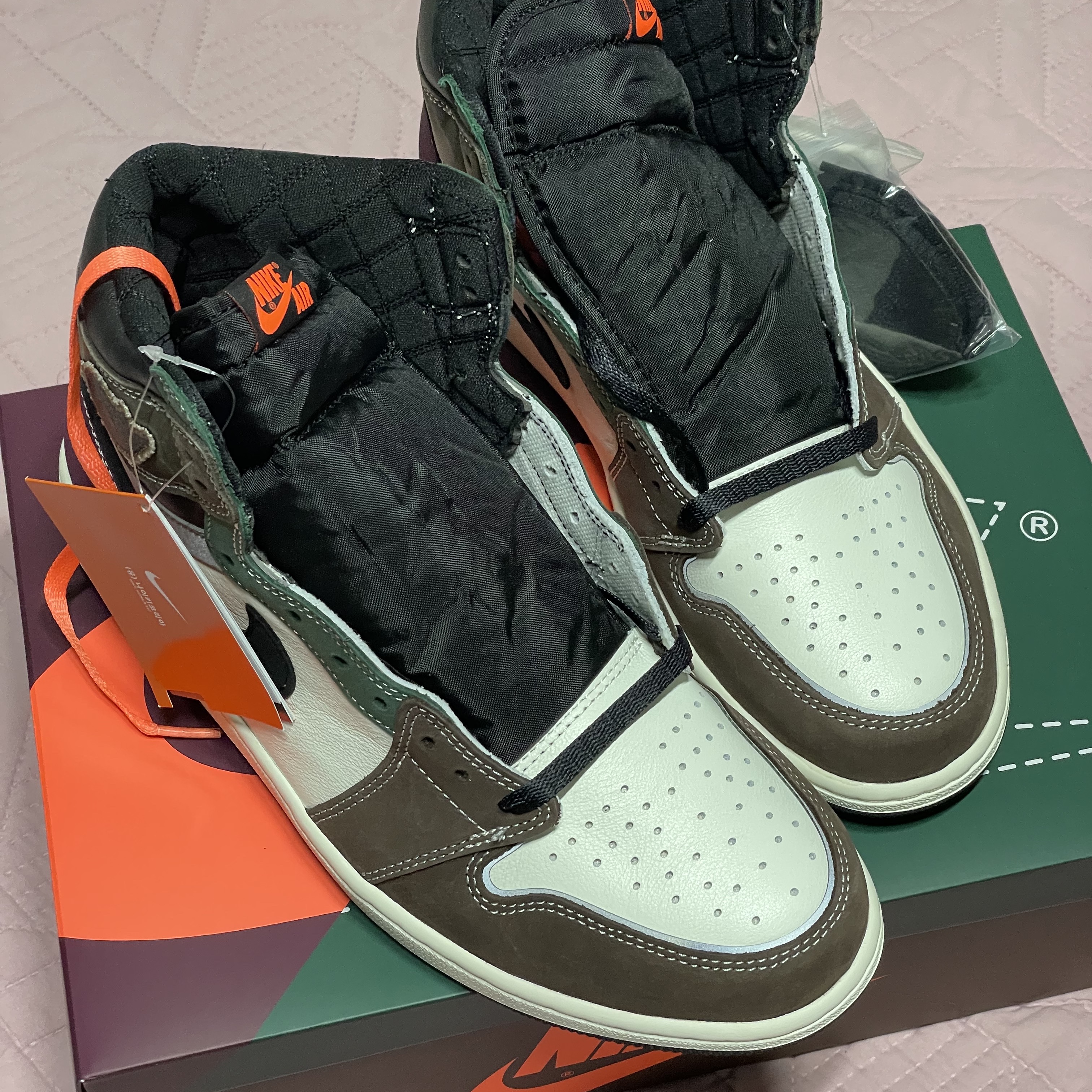 Jordan 1 Retro High OG Craft 착용 스타일 - 1