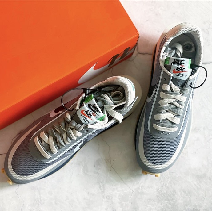 Nike x Sacai x Clot LDWaffle Cool Grey 착용 스타일 - 2