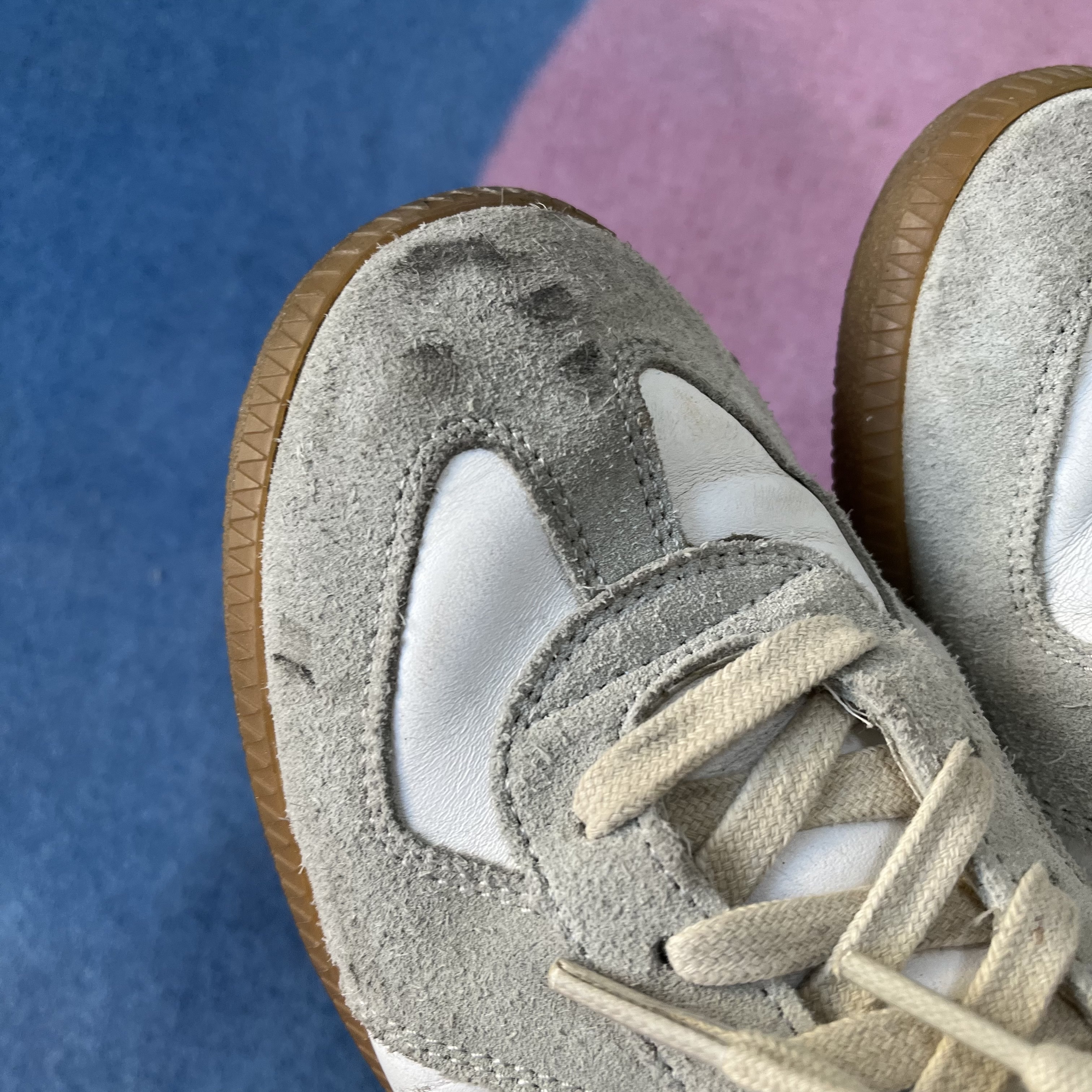 Maison Margiela Calfskin Replica Sneakers 착용 스타일 - 1