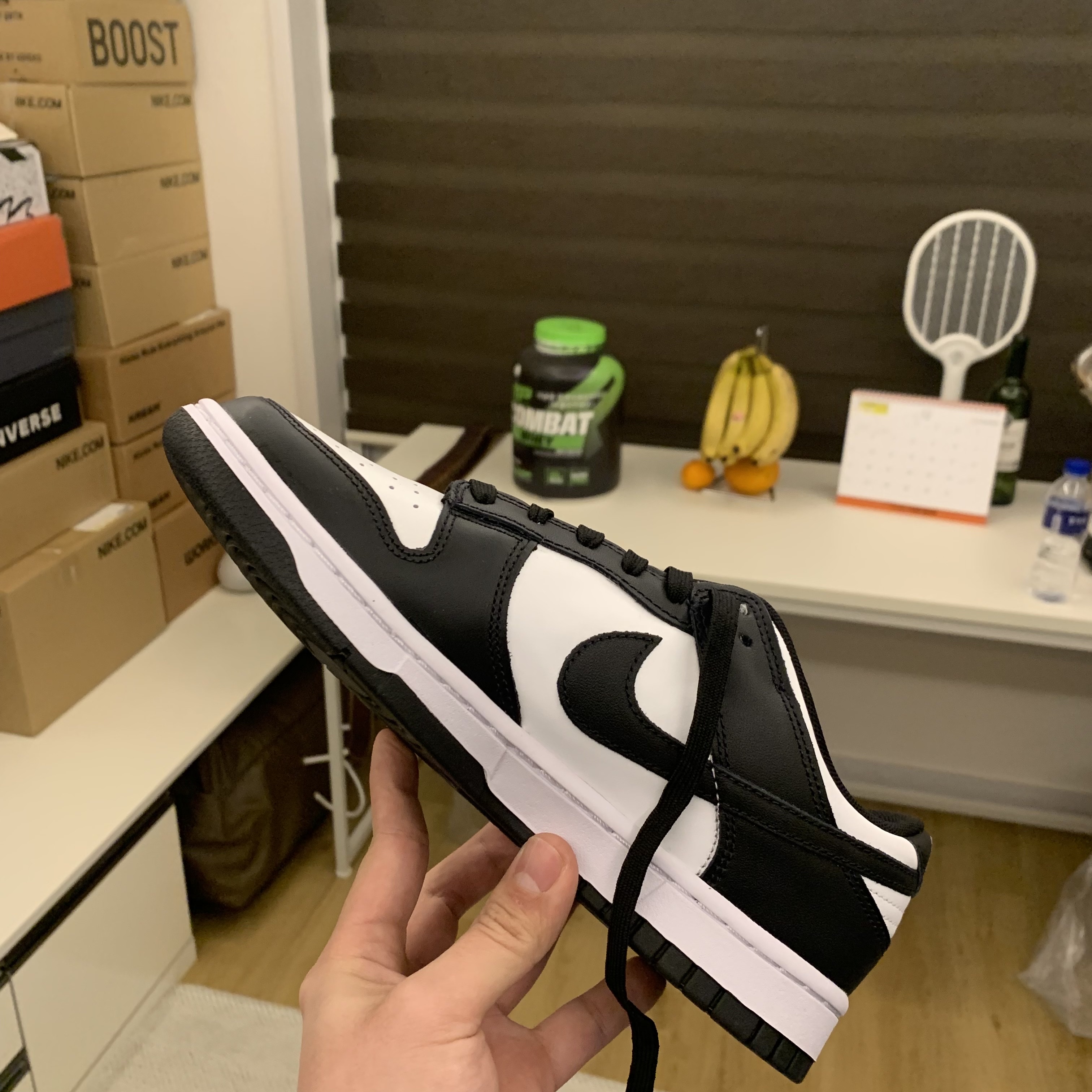 Nike Dunk Low Retro Black 착용 스타일 - 2