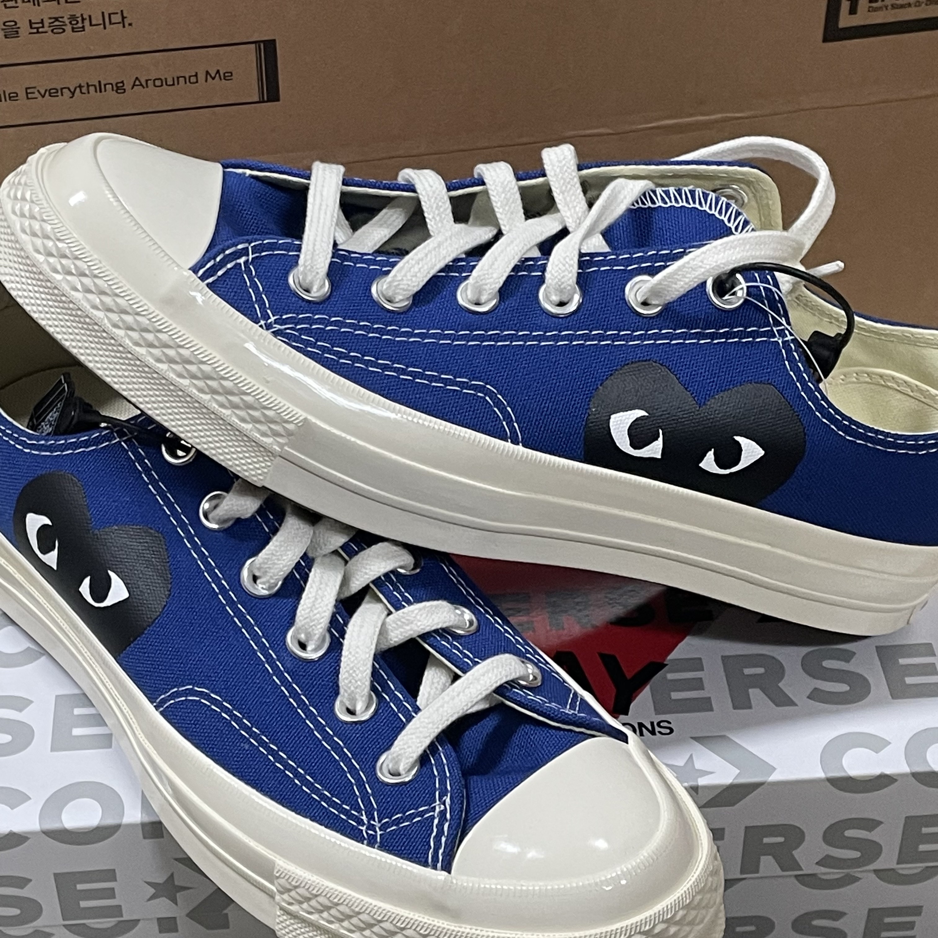 Converse x Play Comme des Garcons Chuck 70 Ox Blue Quartz 착용 스타일