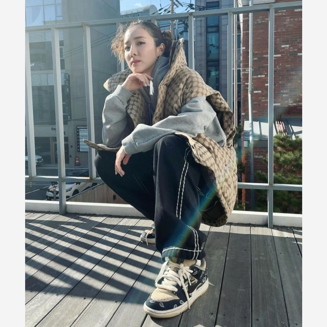 Nike x Travis Scott SB Dunk Low 착용 스타일 - 2