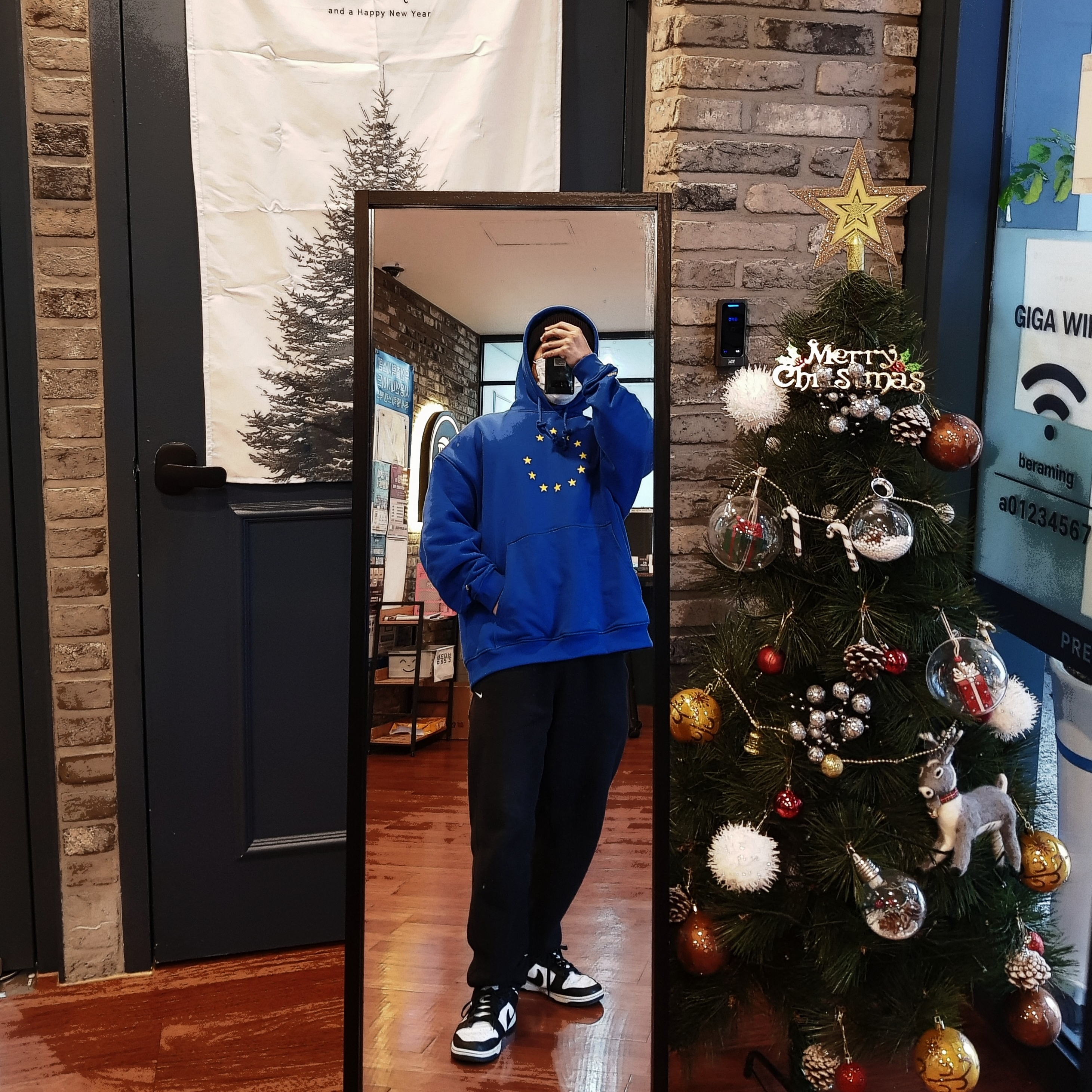 Nike M NRG Sweatpants Black, Nike Dunk Low Retro Black 착용 스타일 - 1