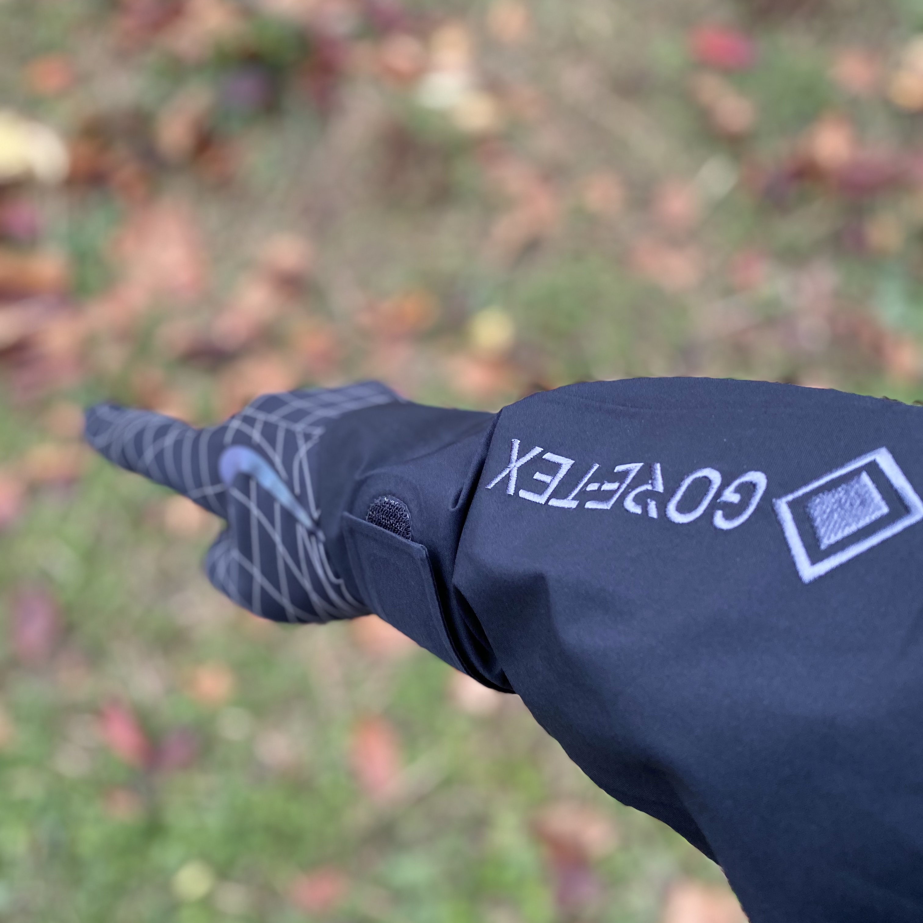 Nike ACG Gore-Tex Misery Ridge Jacket Black - US/EU 착용 스타일 - 2
