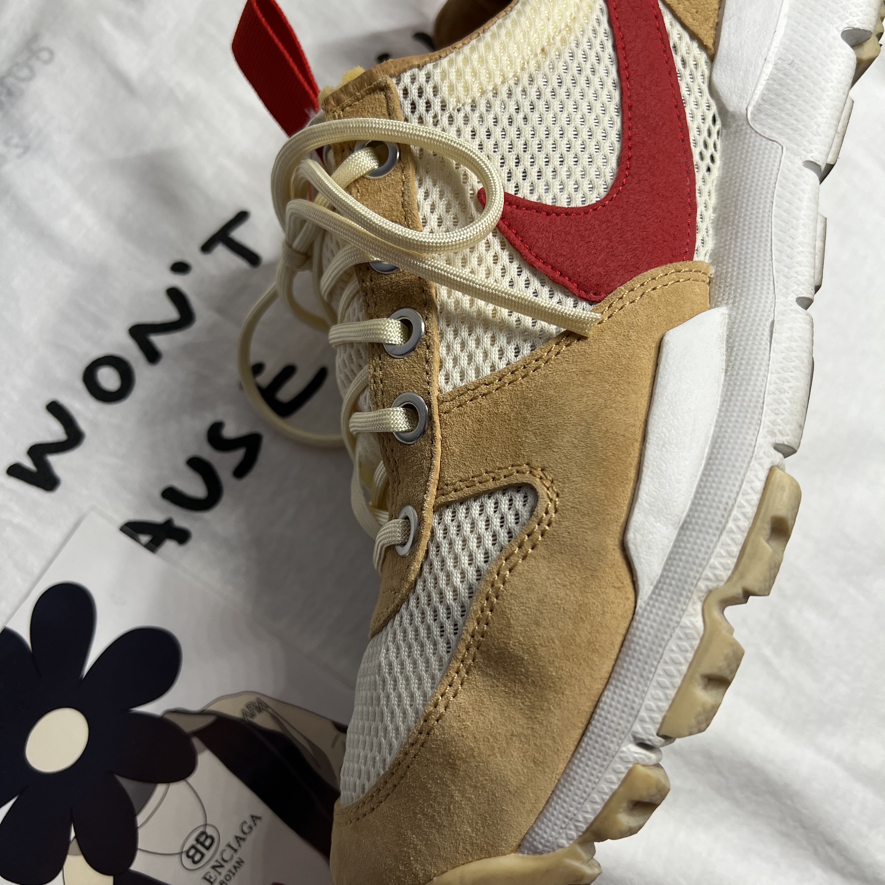 Nike x Tom Sachs Mars Yard Shoe 2.0 Space Camp, Nike x Tom Sachs Mars Yard Overshoe 3.0 착용 스타일