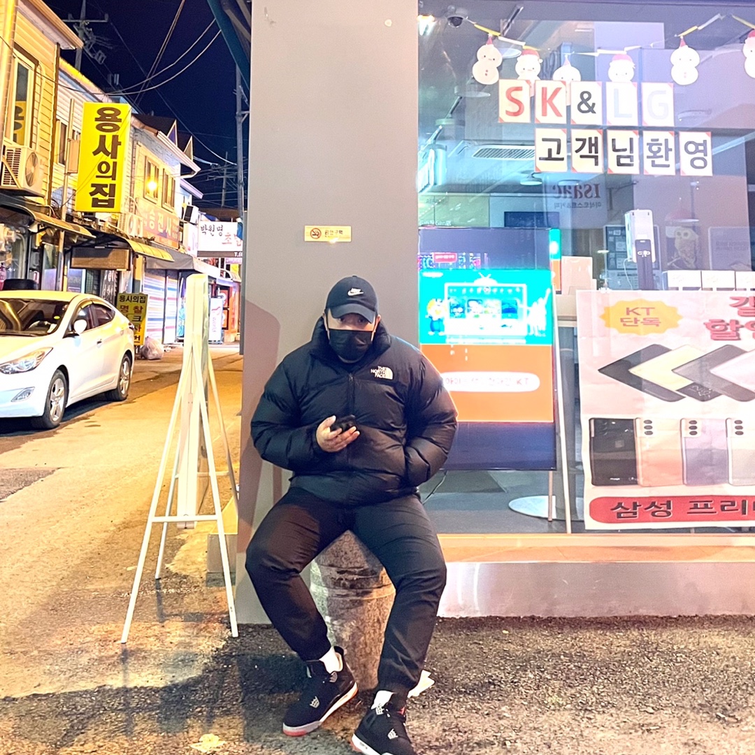 Jordan 4 Retro Bred 2019 착용 스타일 - 2