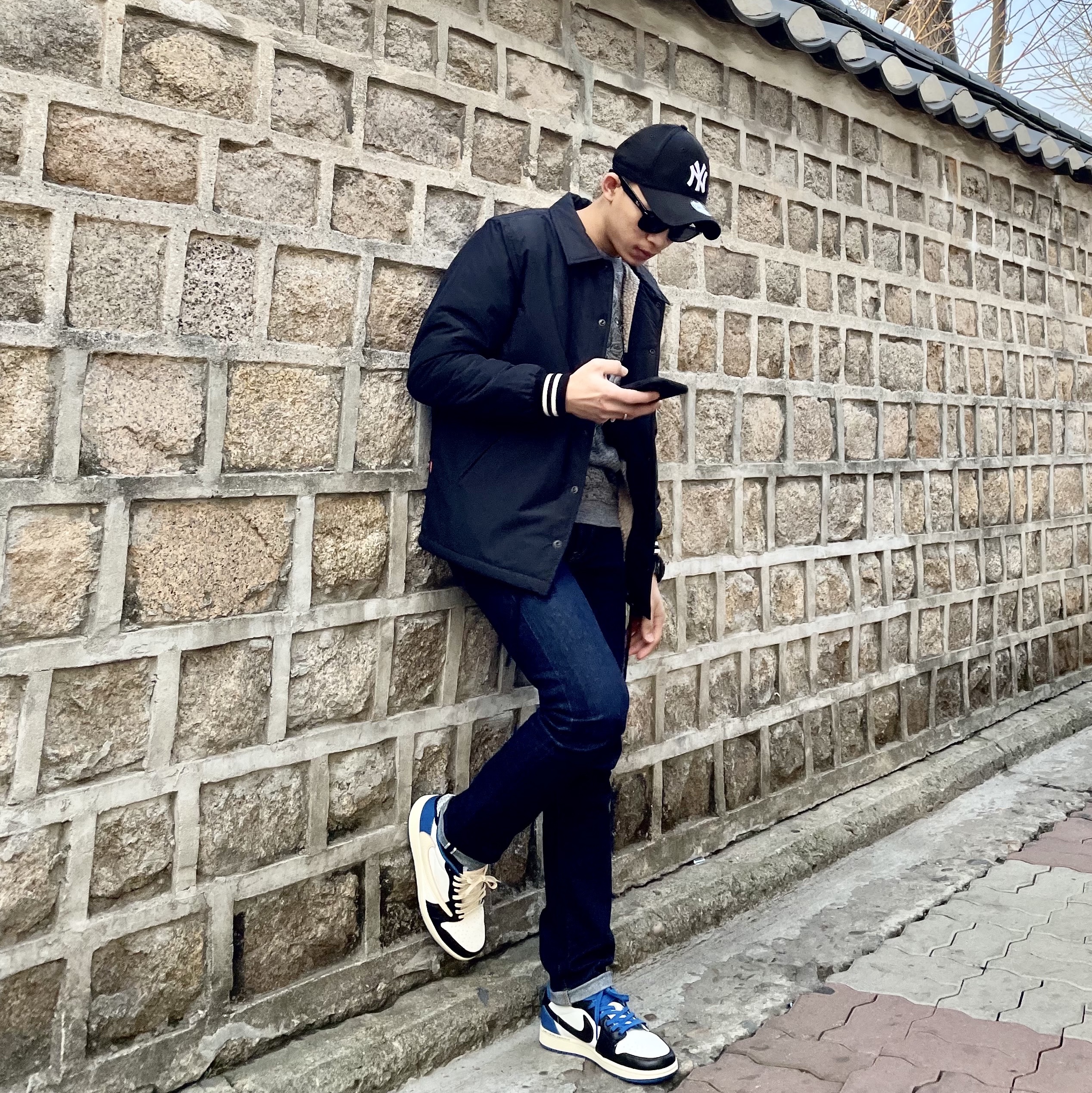 Jordan 1 x Travis Scott x Fragment Retro Low OG SP Military Blue 착용 스타일