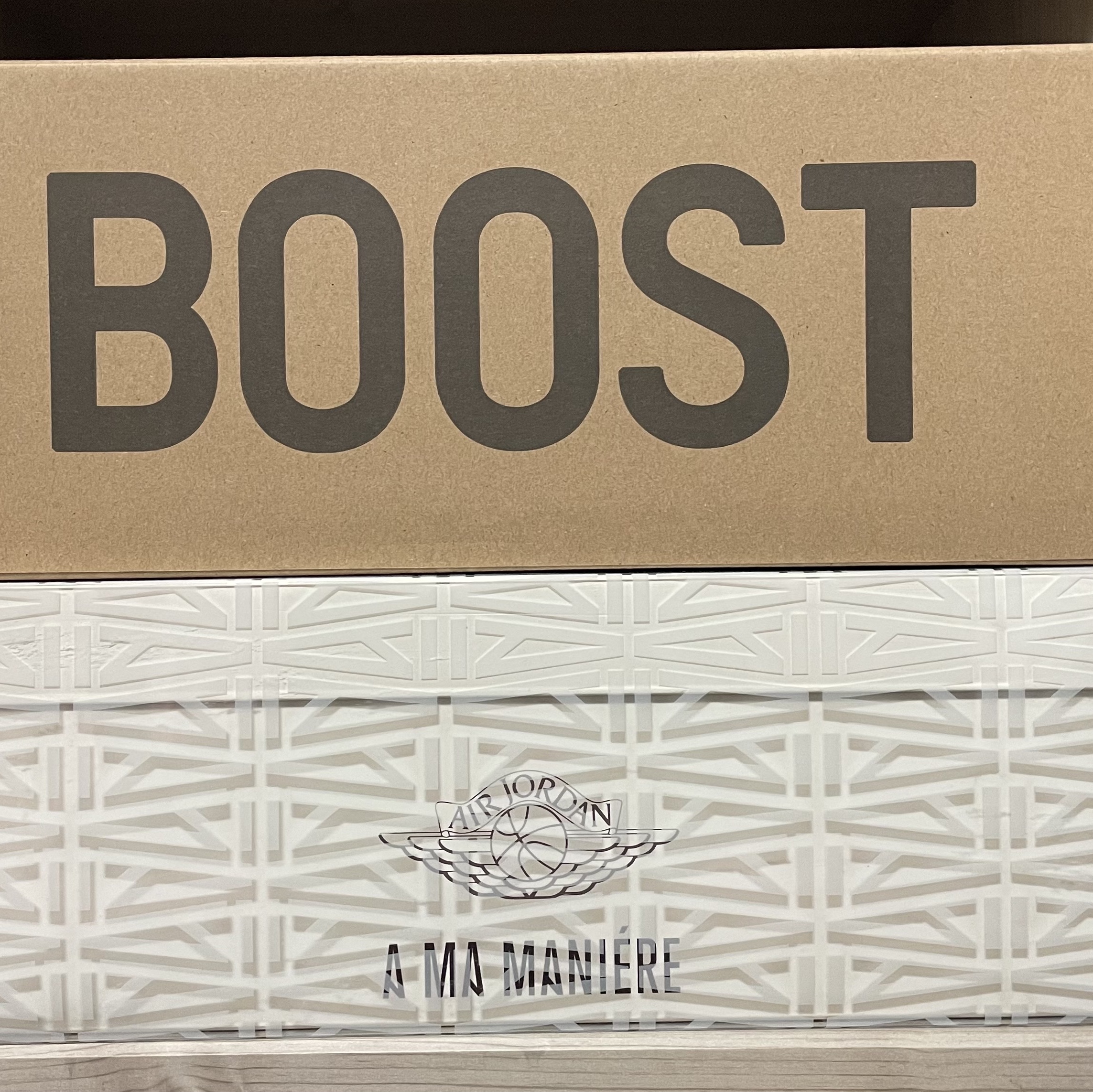 Adidas Yeezy Boost 350 V2 Beluga - Reflective 착용 스타일
