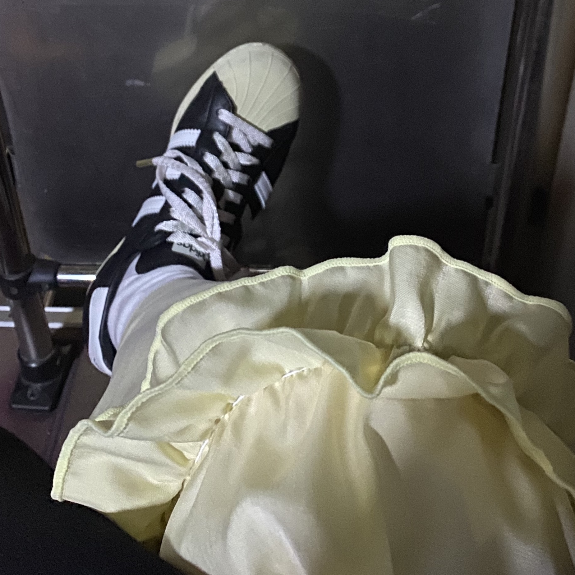 Adidas Superstar Premium Black White 착용 스타일
